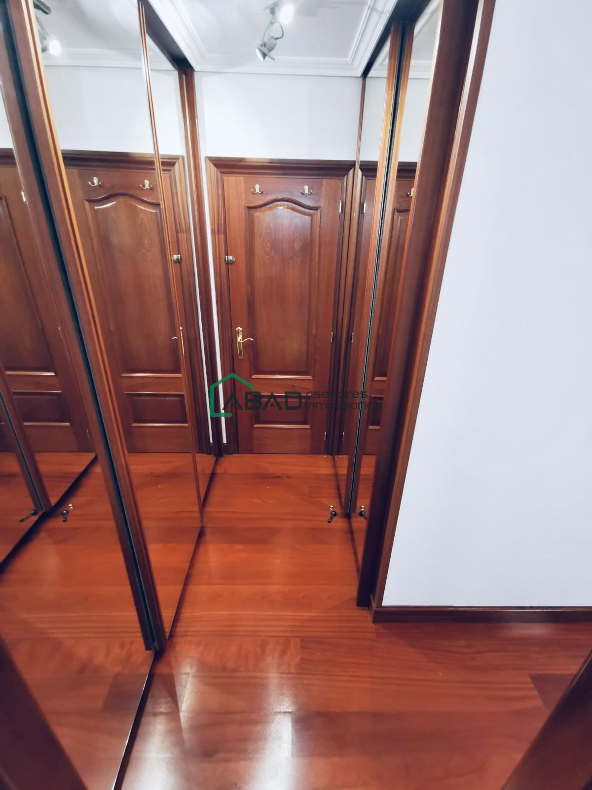 For sale of flat in Bilbao