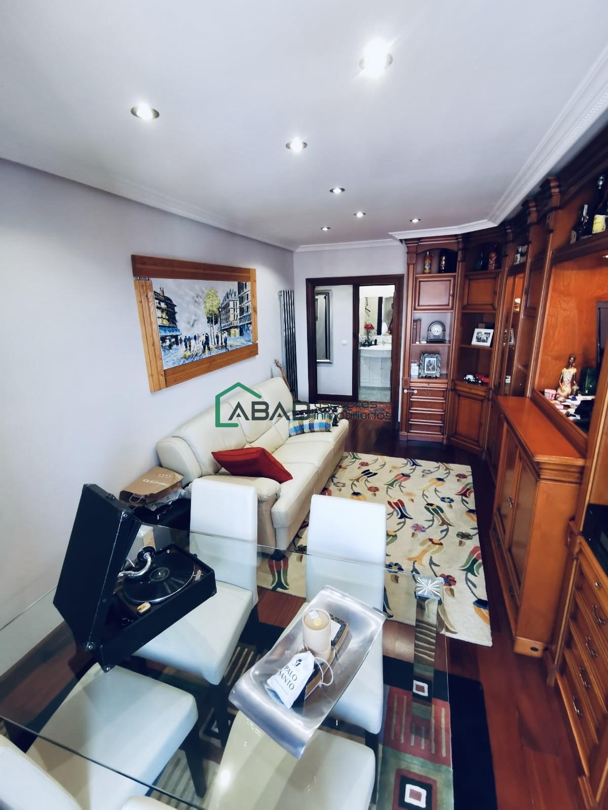 For sale of flat in Bilbao