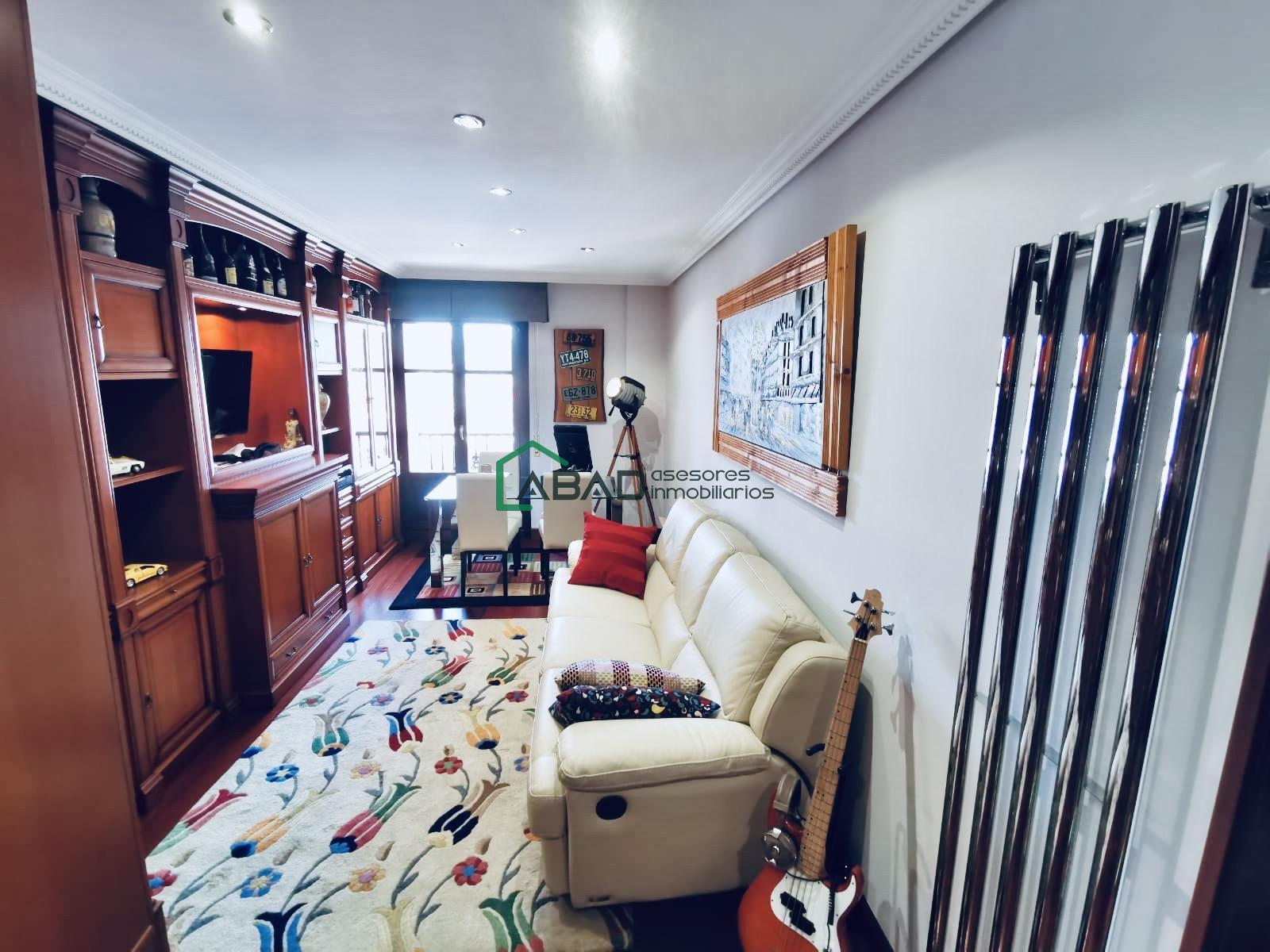 For sale of flat in Bilbao