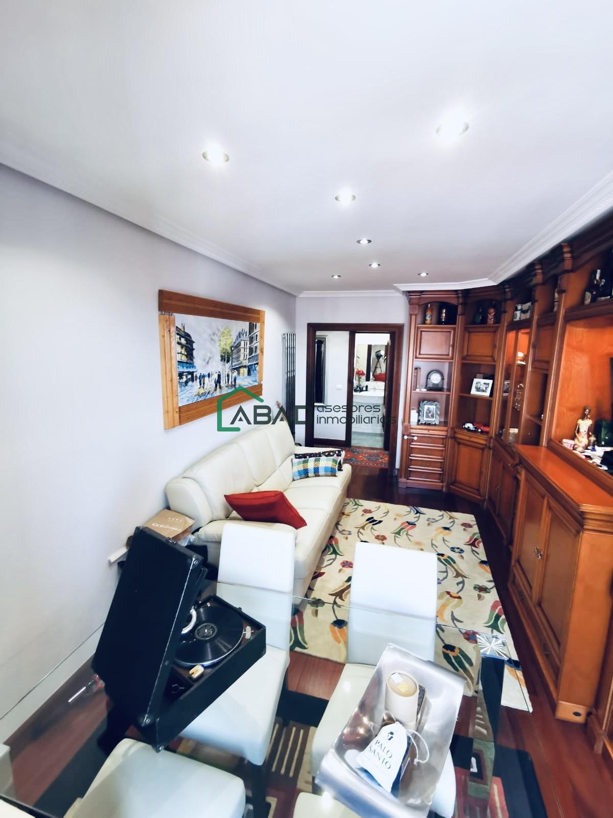 For sale of flat in Bilbao