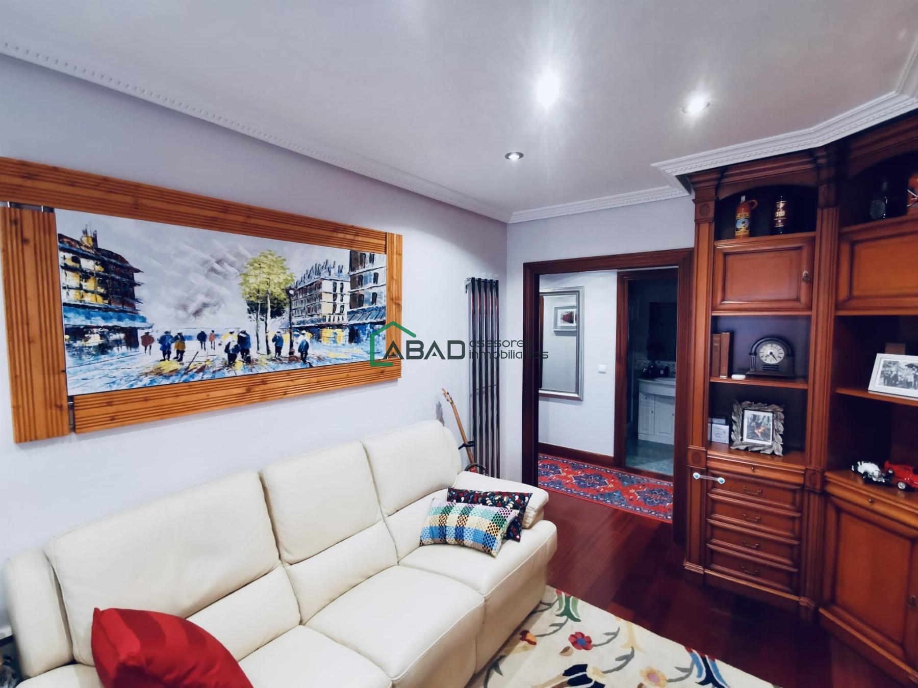For sale of flat in Bilbao