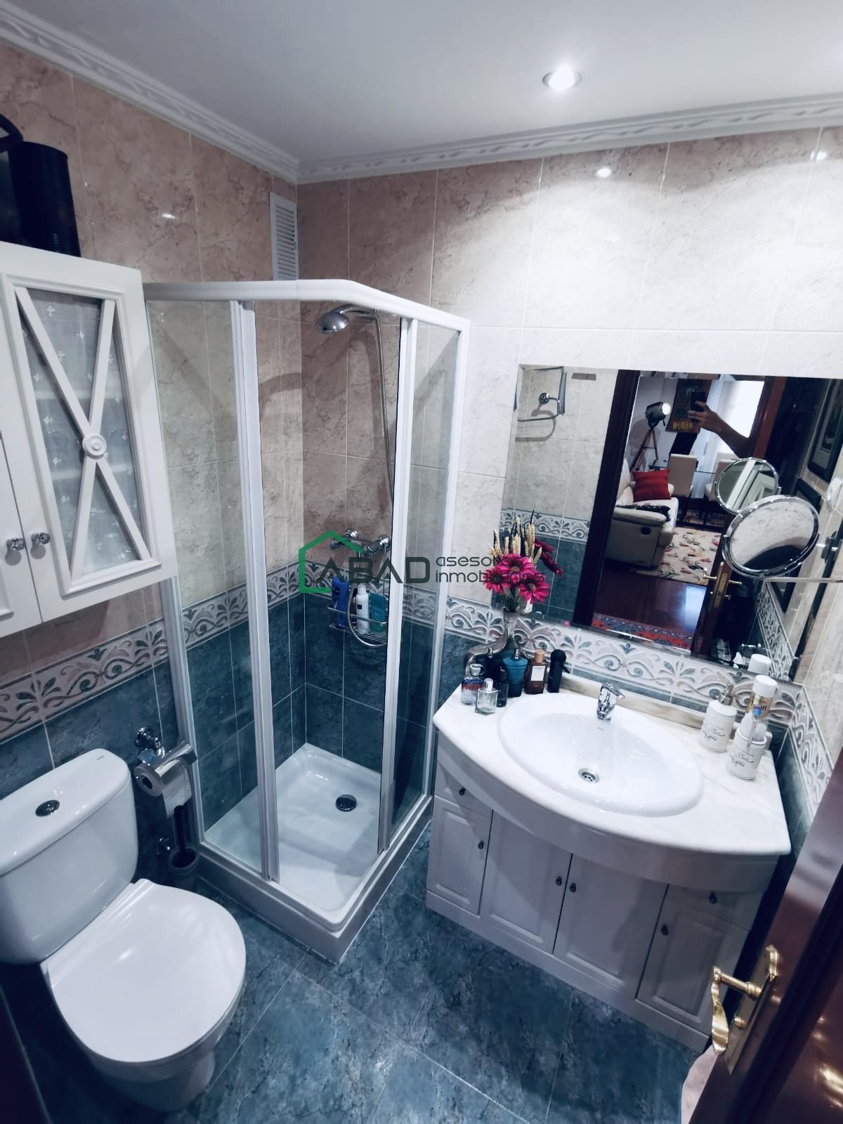 For sale of flat in Bilbao