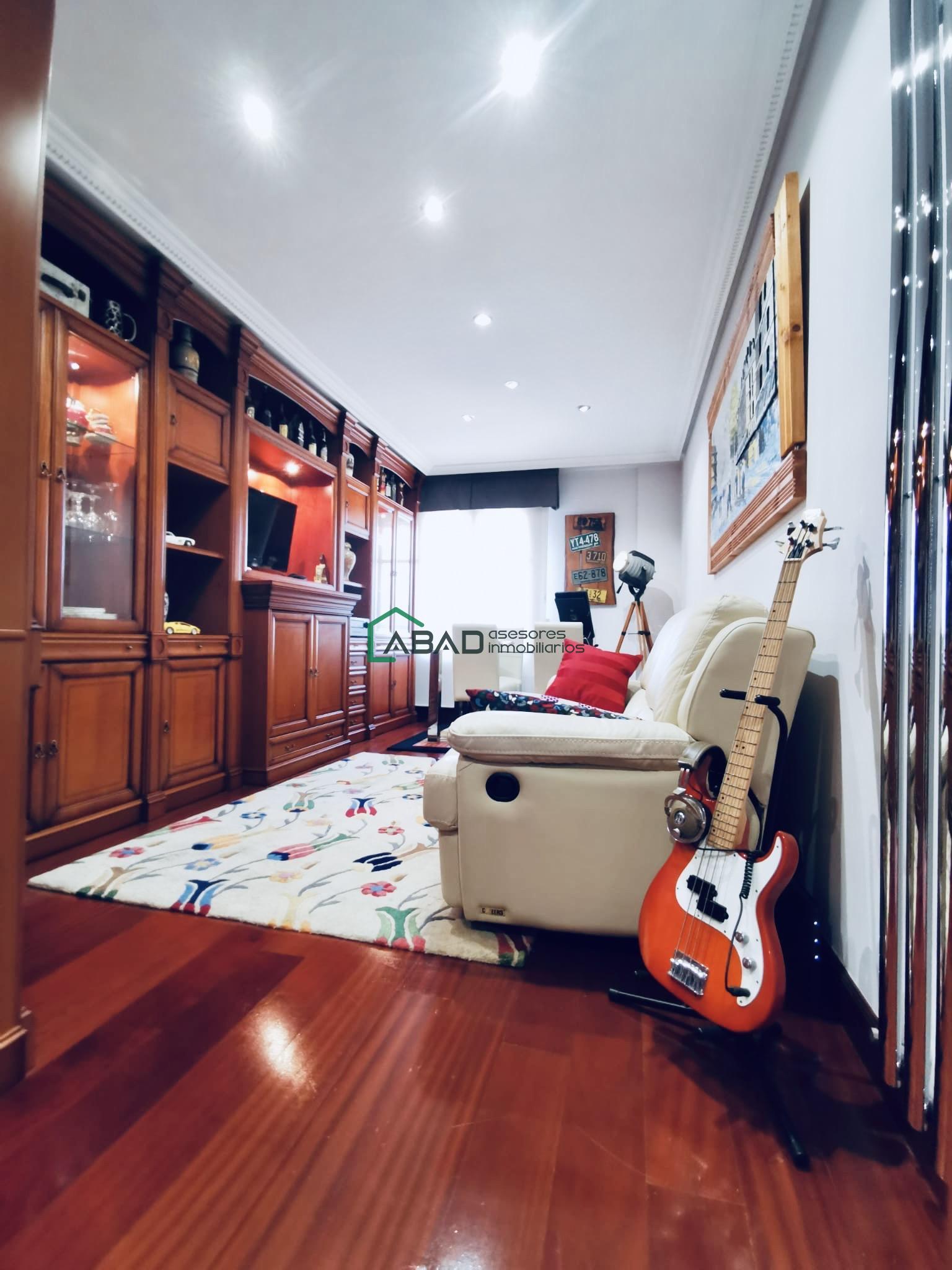 For sale of flat in Bilbao