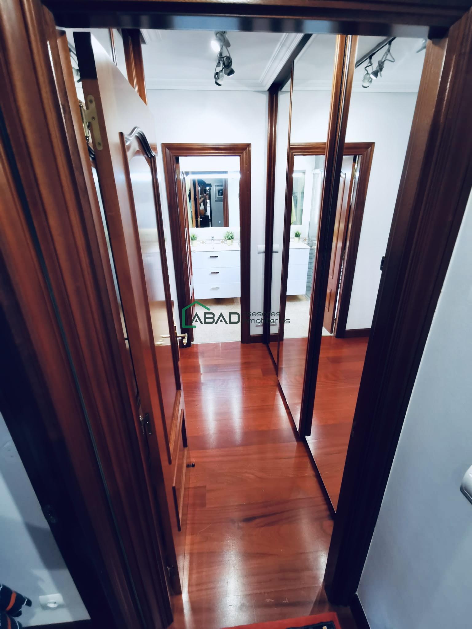 For sale of flat in Bilbao
