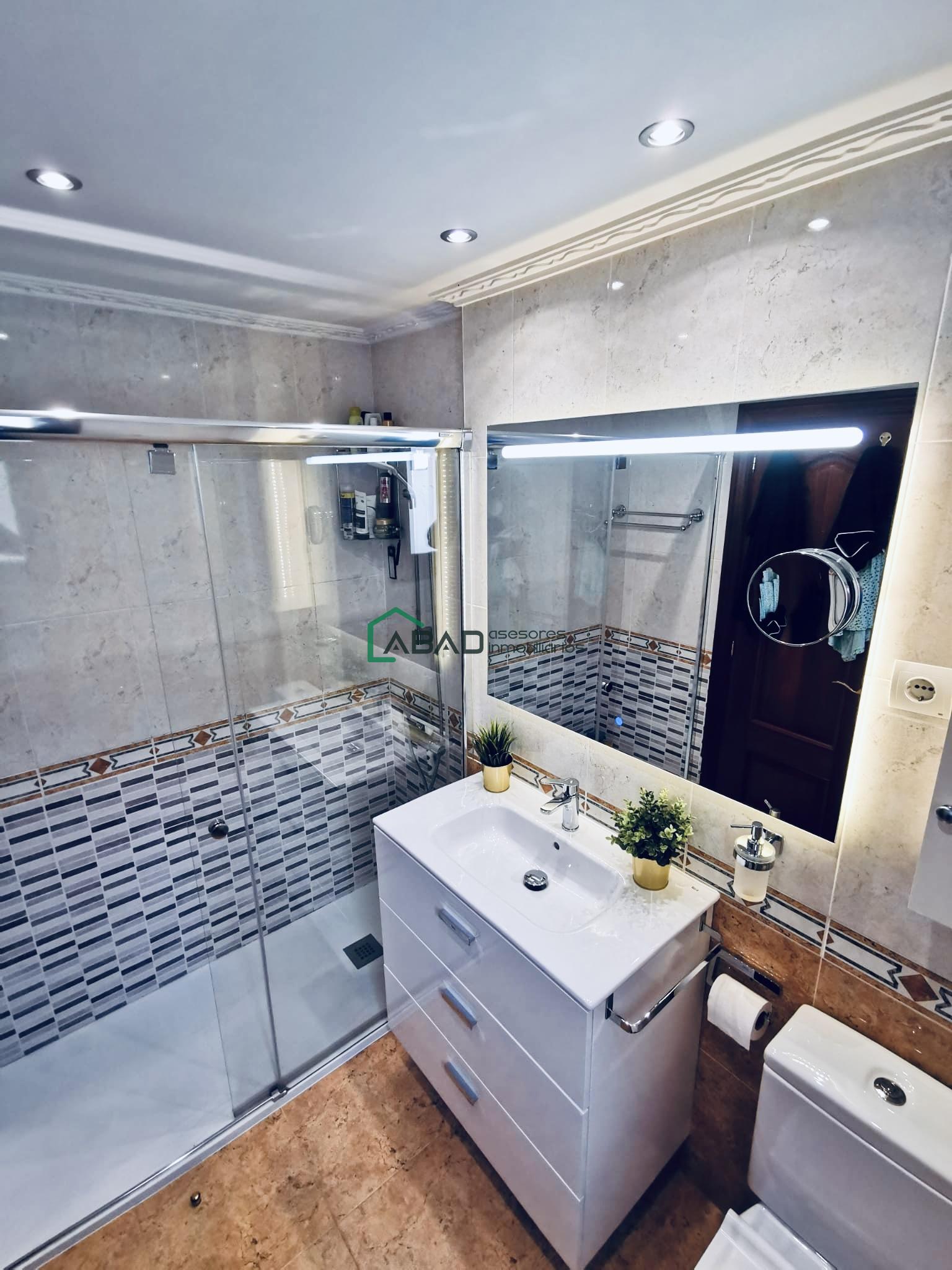 For sale of flat in Bilbao
