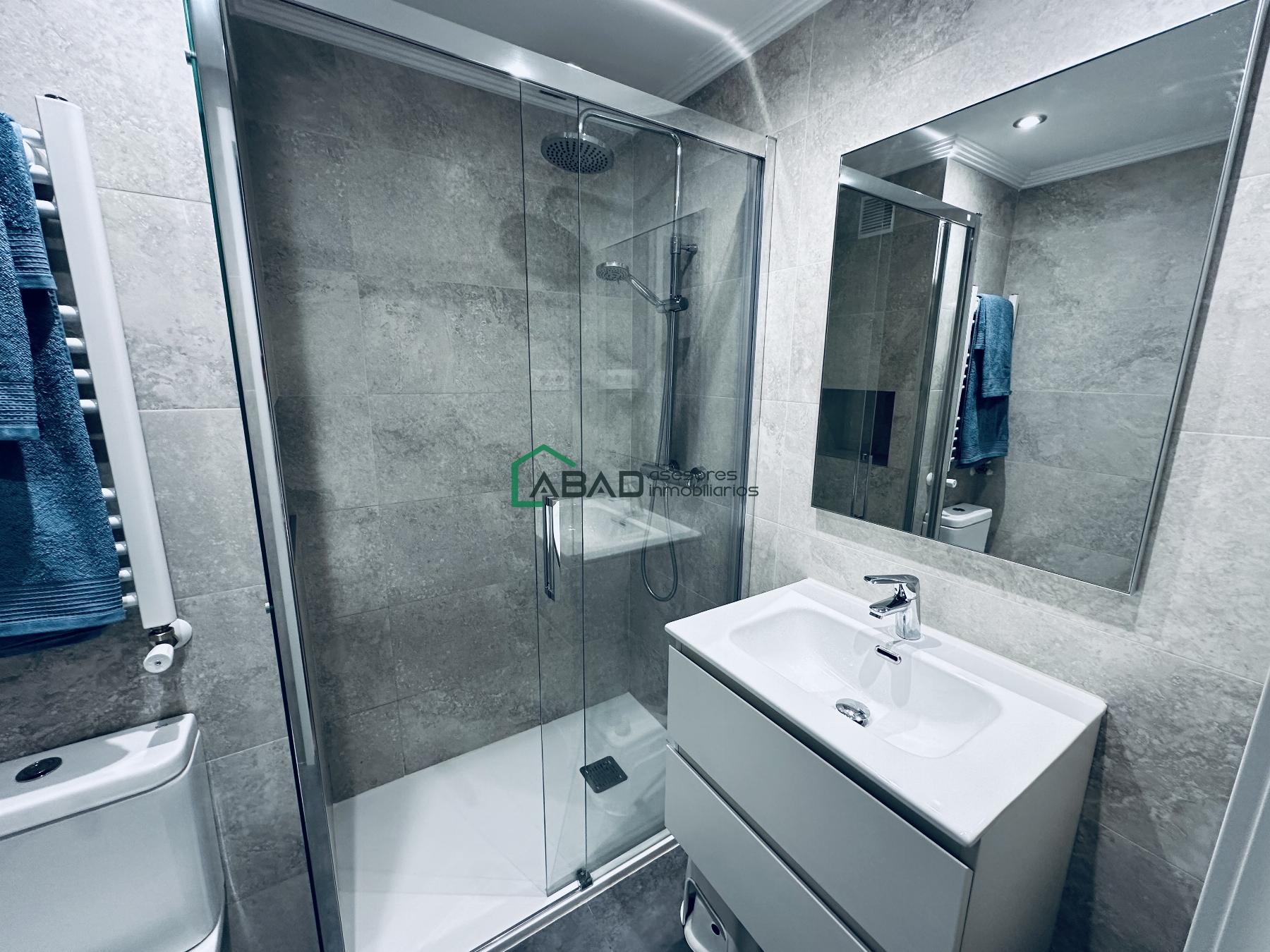 For sale of flat in Bilbao