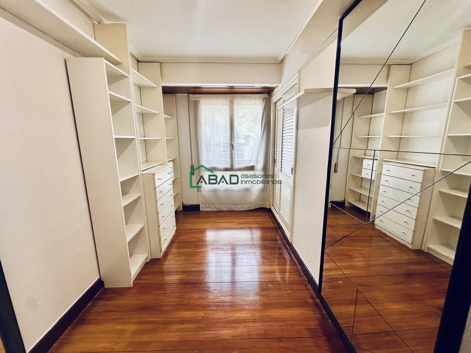 For sale of flat in Abanto y Ciérvana-Abanto Zierbena