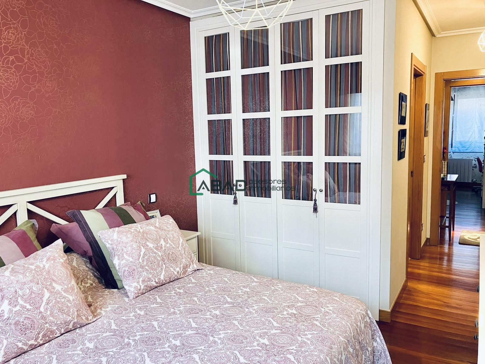 For sale of flat in Barakaldo