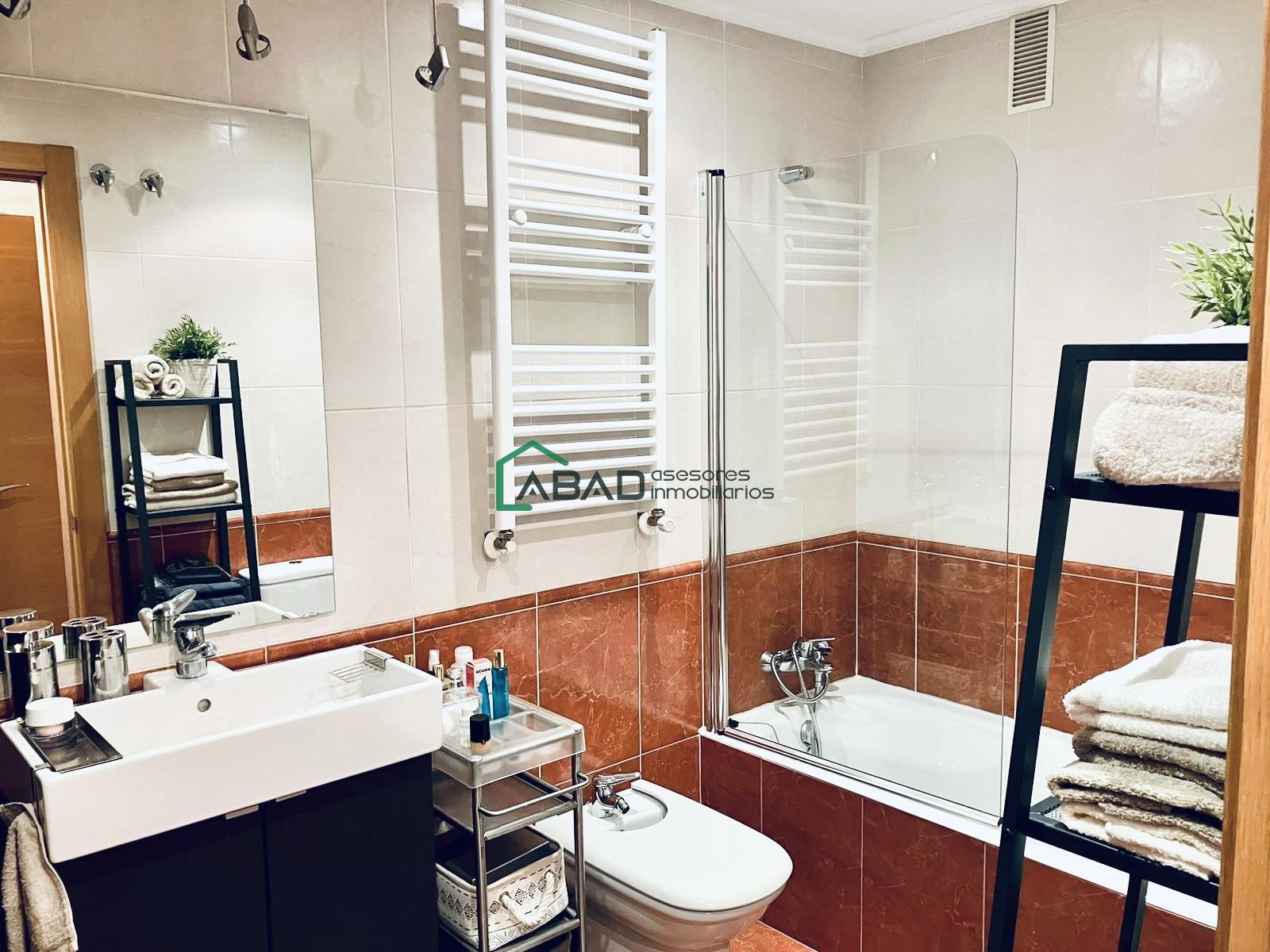 For sale of flat in Barakaldo