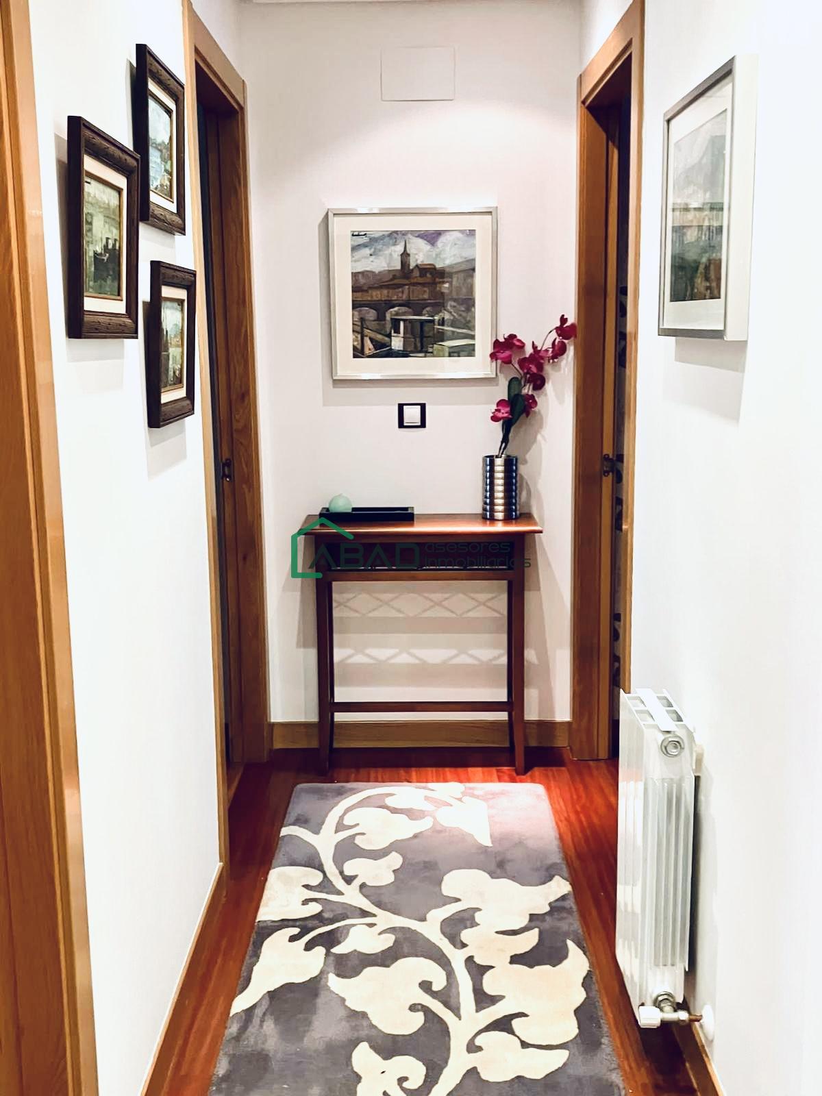 For sale of flat in Barakaldo