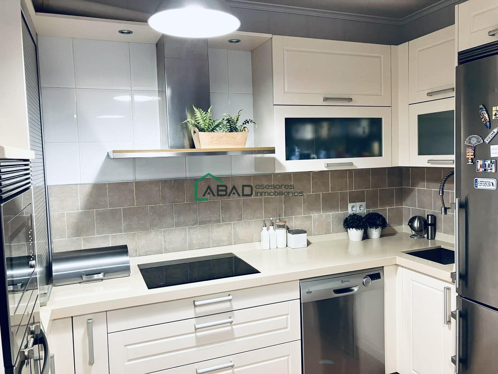 For sale of flat in Barakaldo