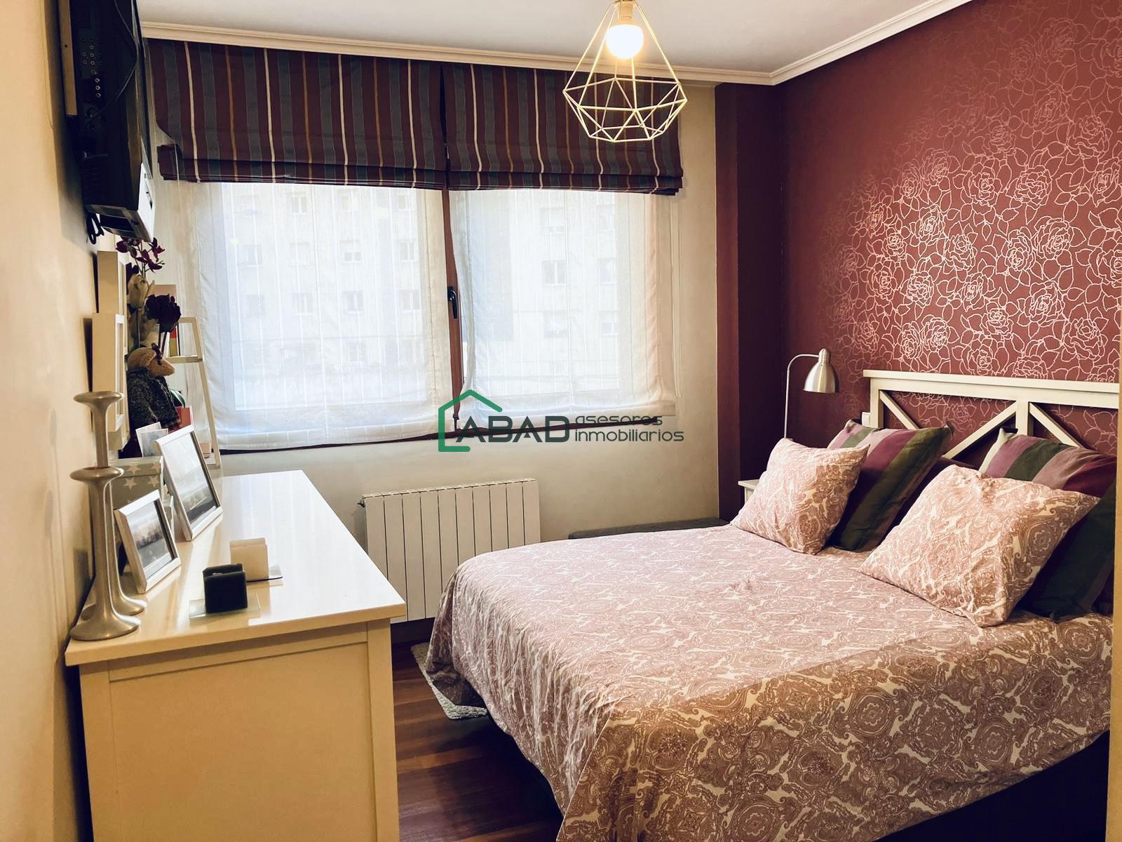 For sale of flat in Barakaldo