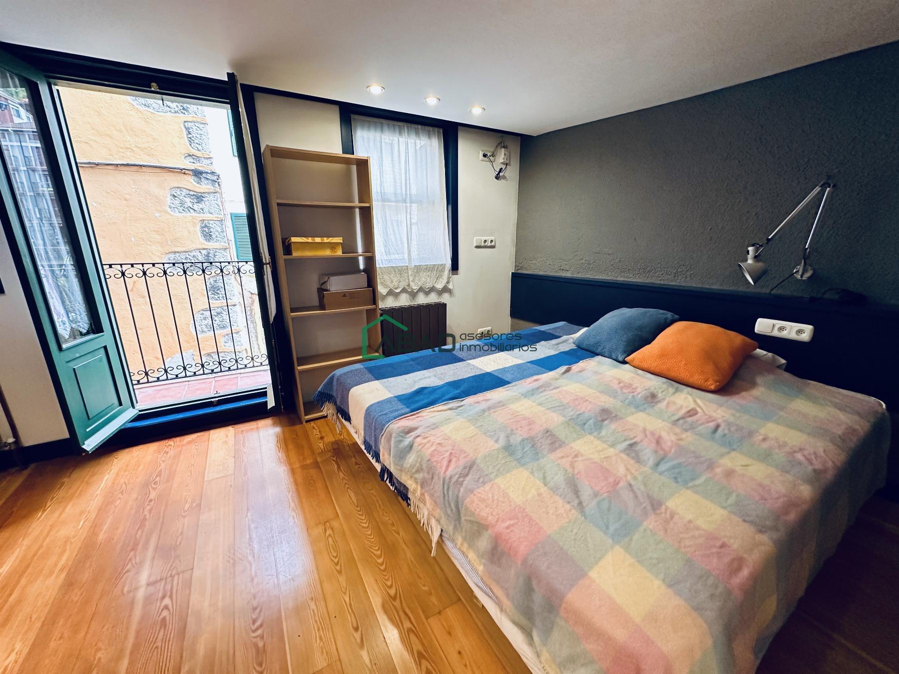 For sale of duplex in Mundaka