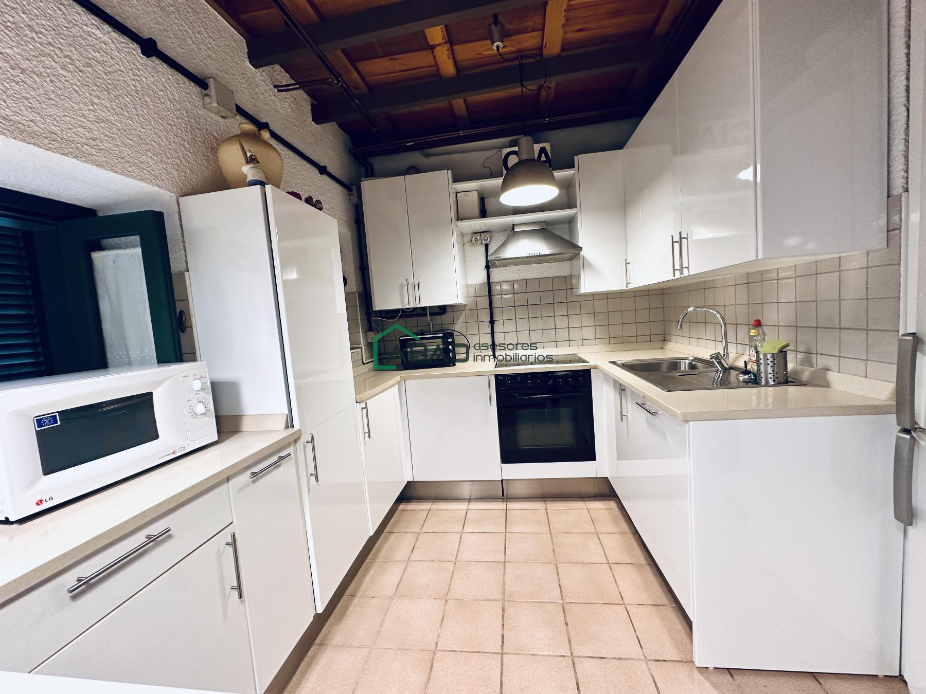 For sale of duplex in Mundaka