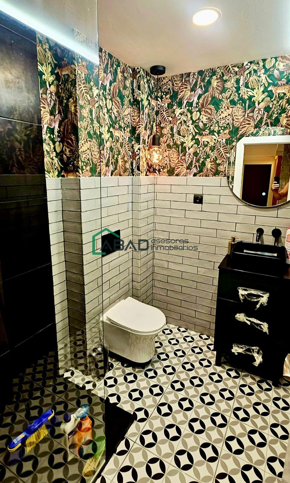 For sale of flat in Bilbao