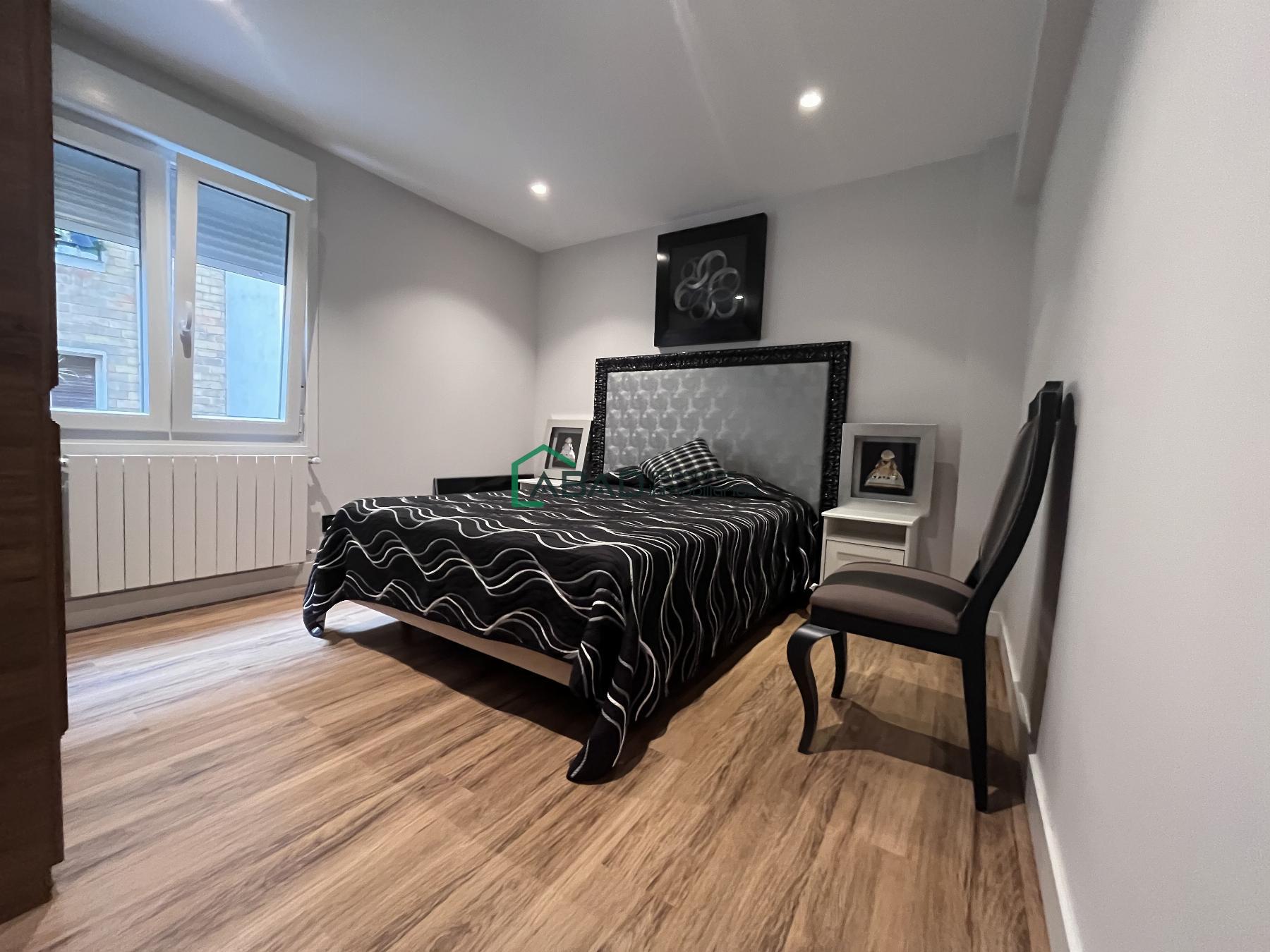 For sale of flat in Bilbao