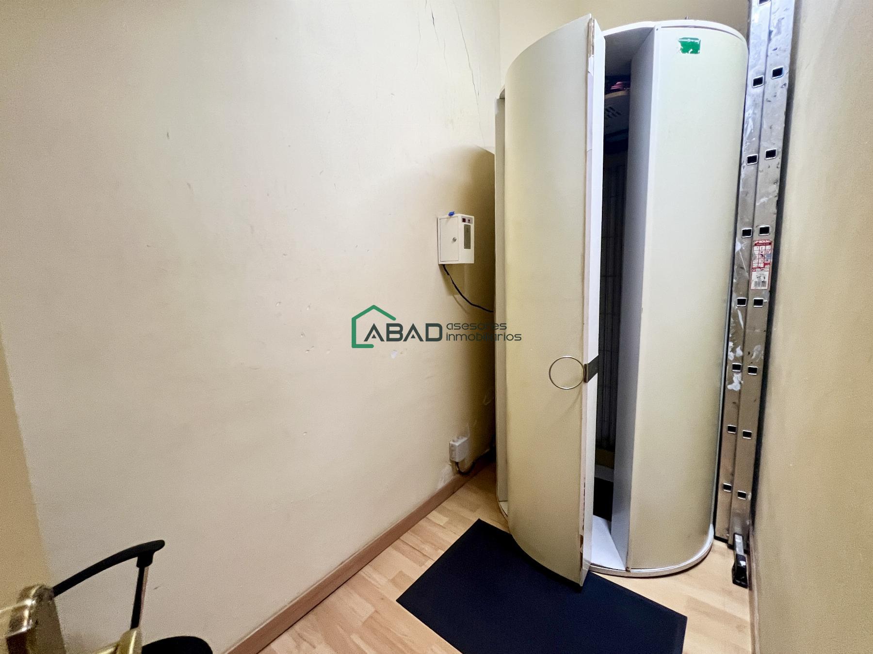 For rent of commercial in Bilbao