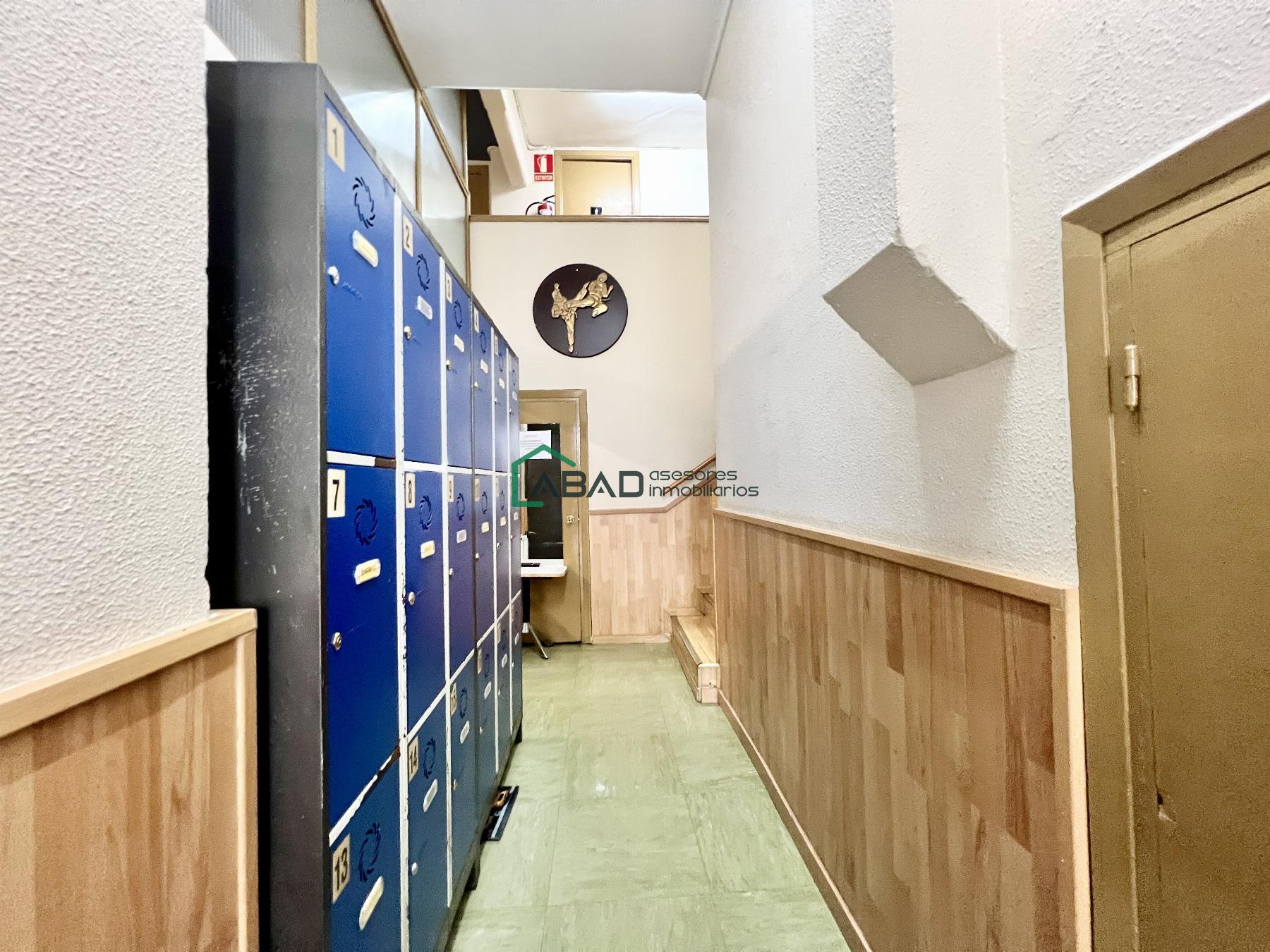 For rent of commercial in Bilbao