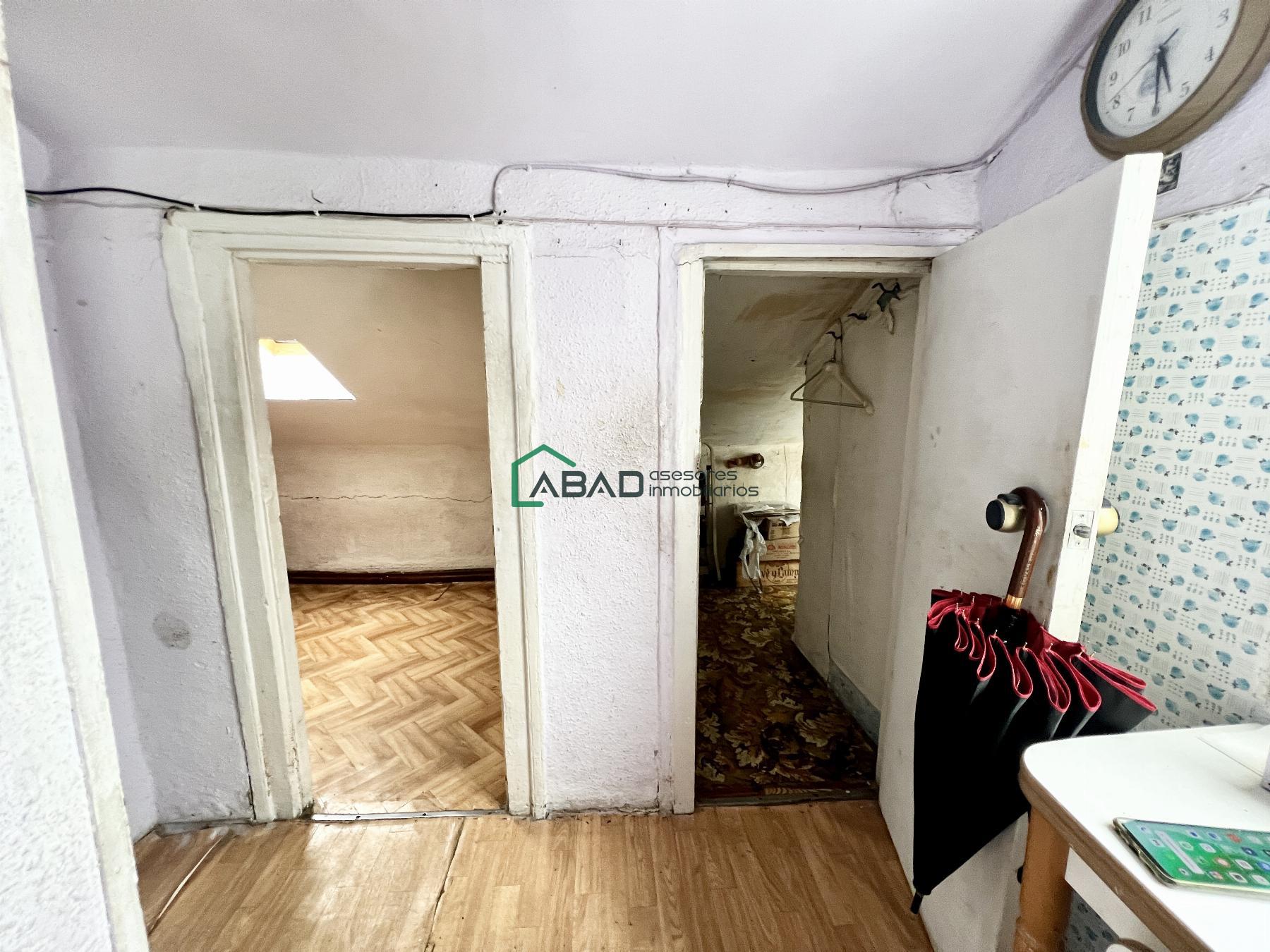 For sale of penthouse in Bilbao
