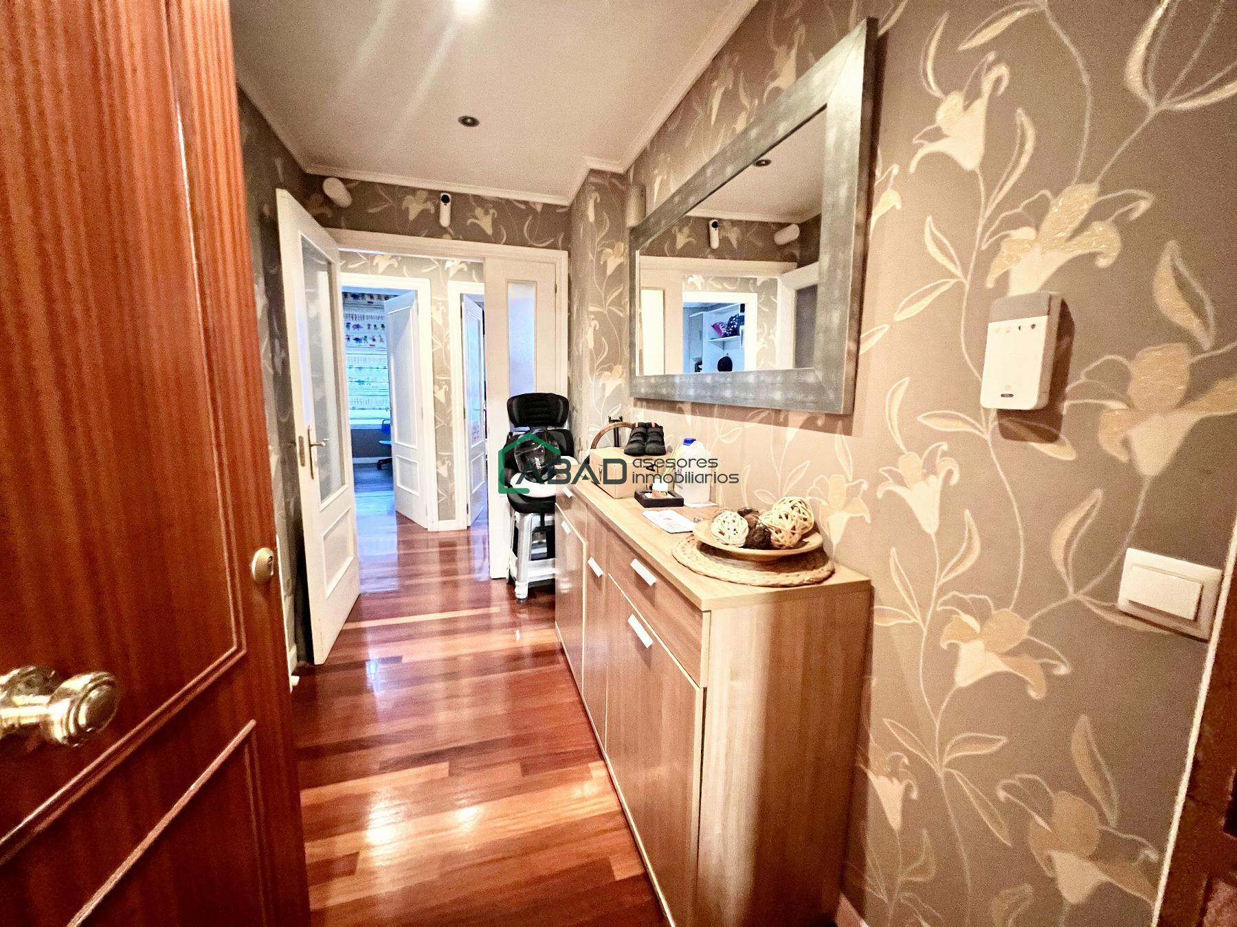 For sale of flat in Bilbao