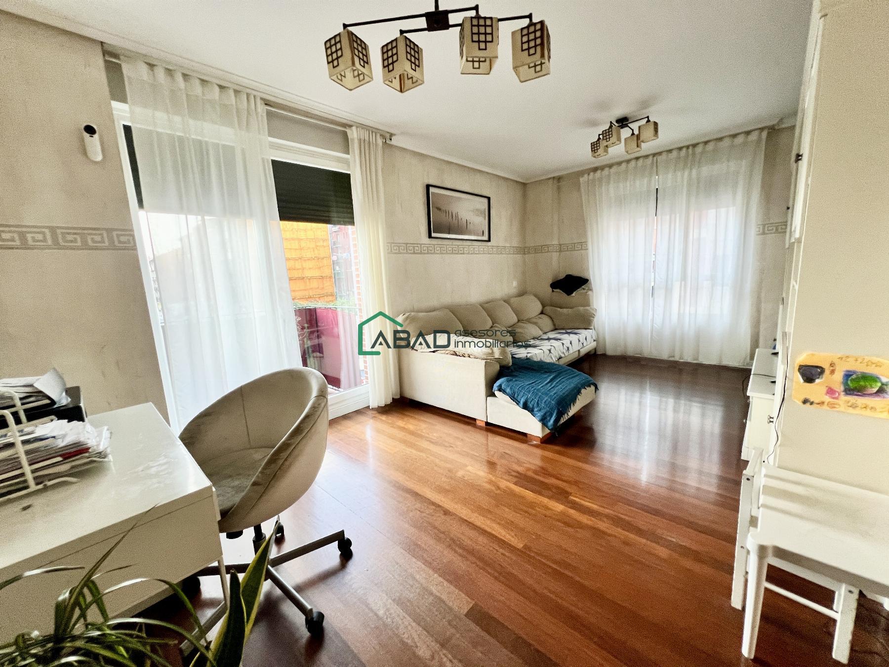 For sale of flat in Bilbao