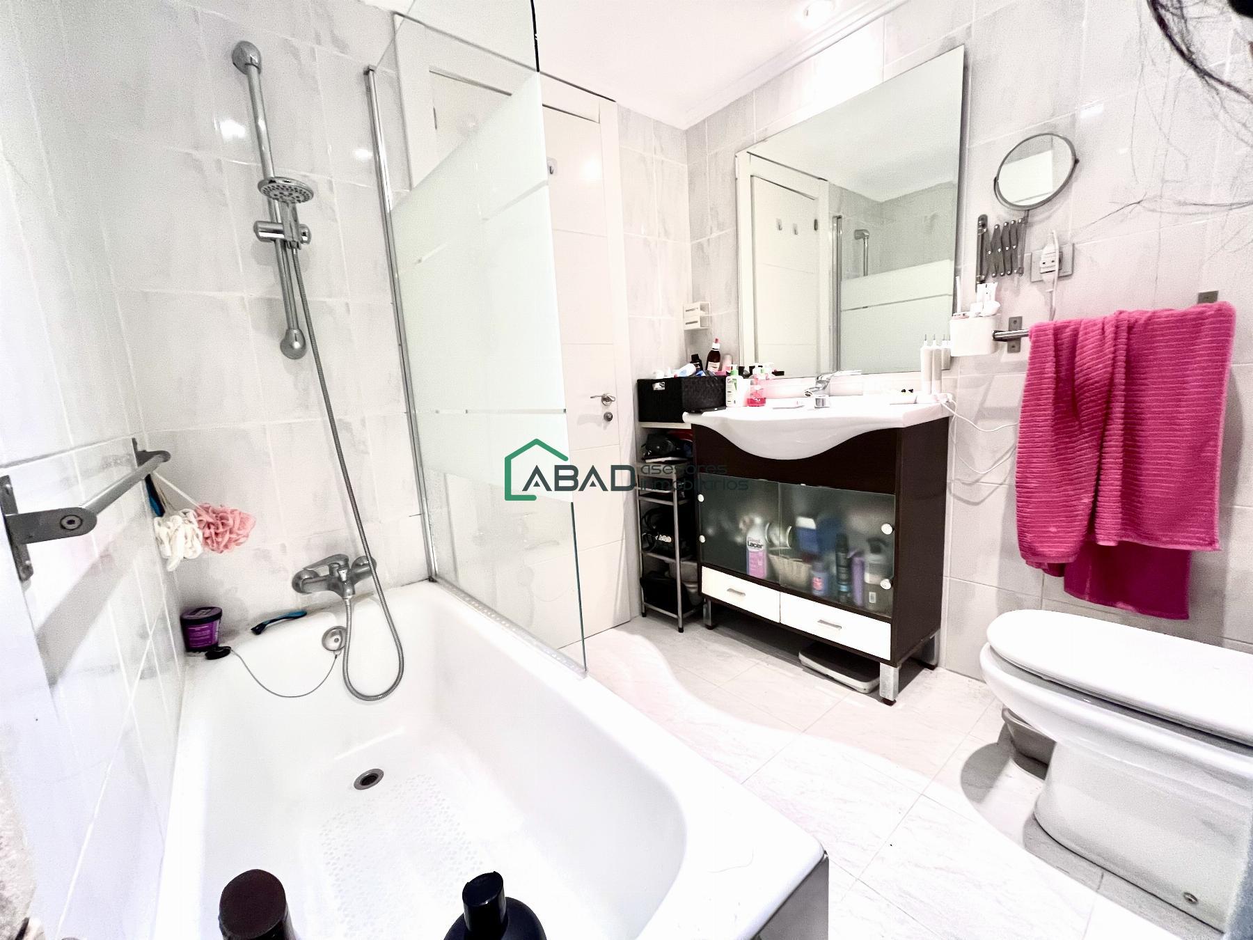 For sale of flat in Bilbao