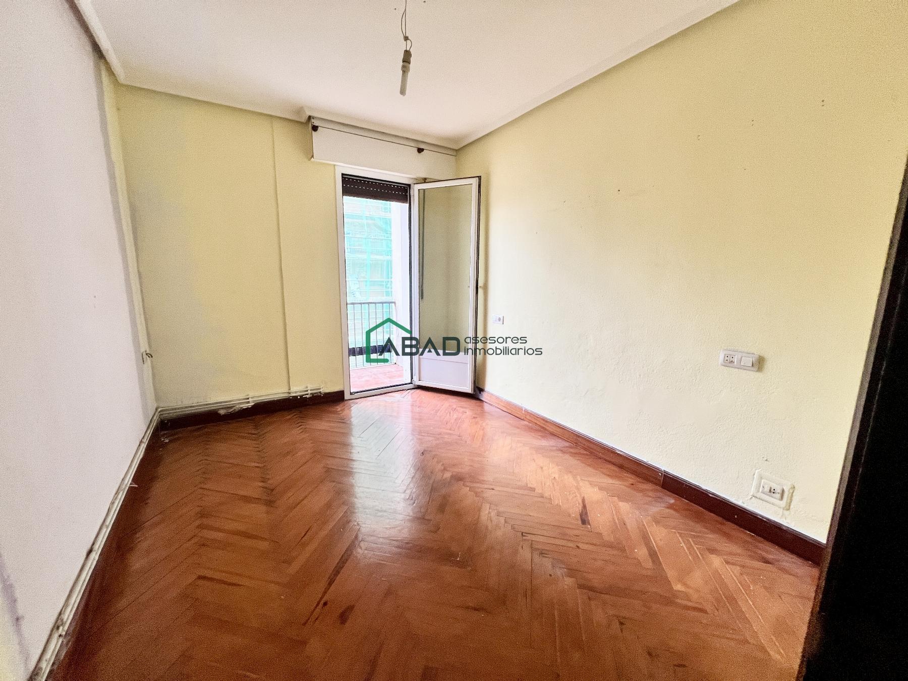 For sale of flat in Bilbao