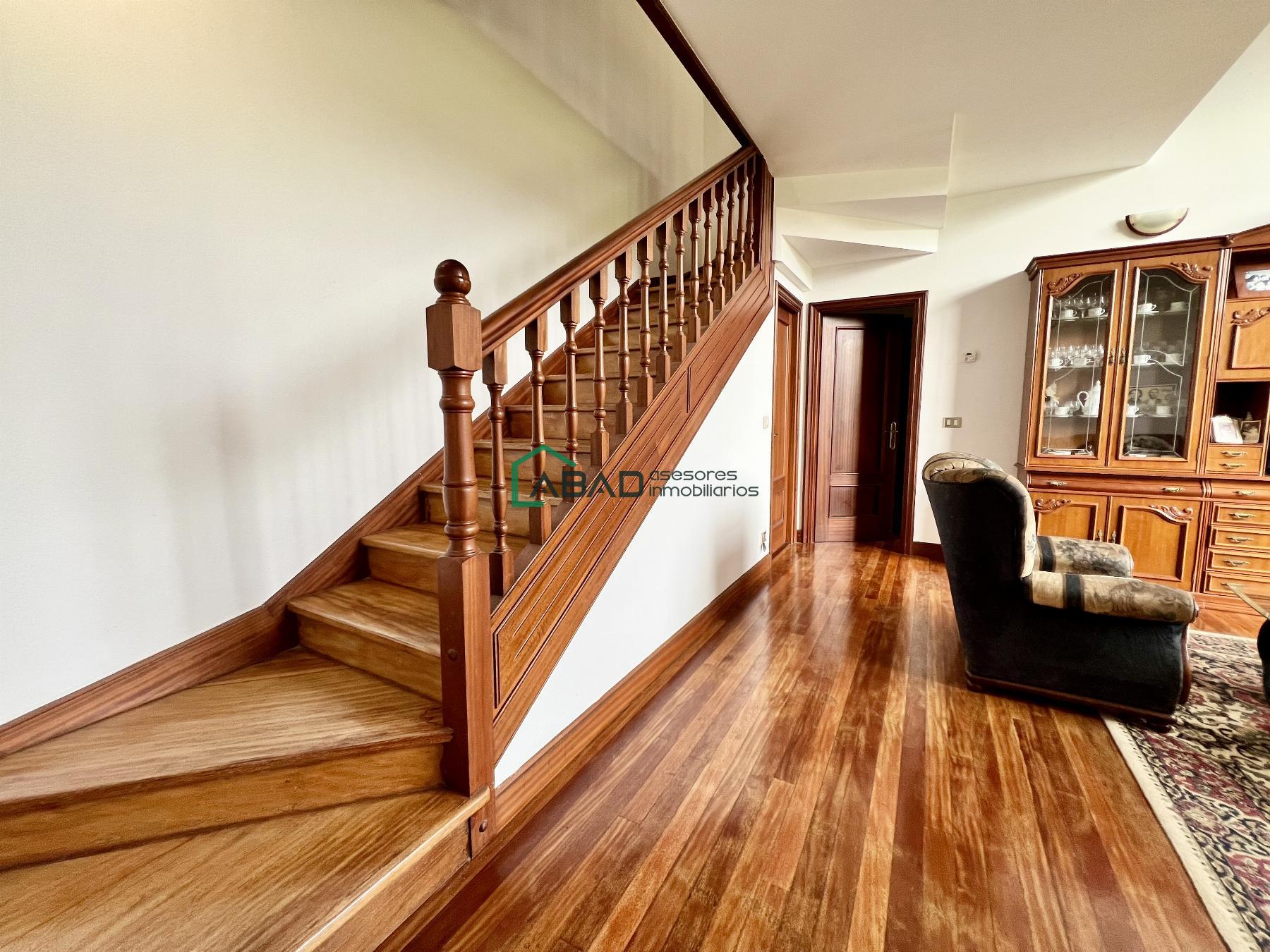 For sale of house in Urduliz