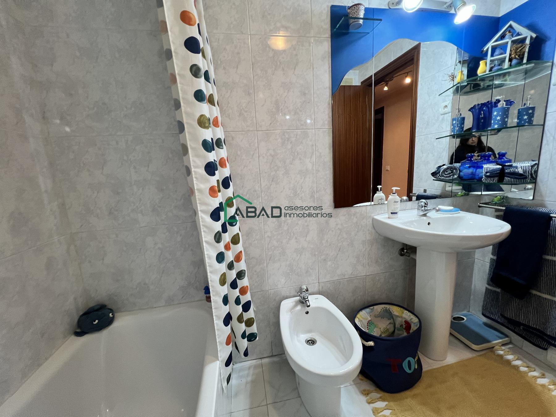 For sale of flat in Bilbao