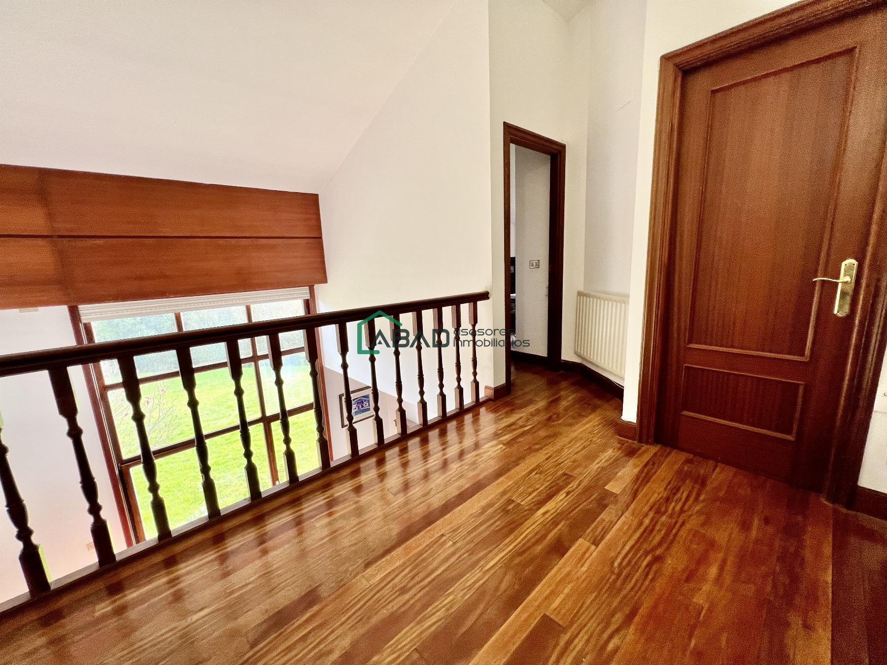 For sale of house in Urduliz