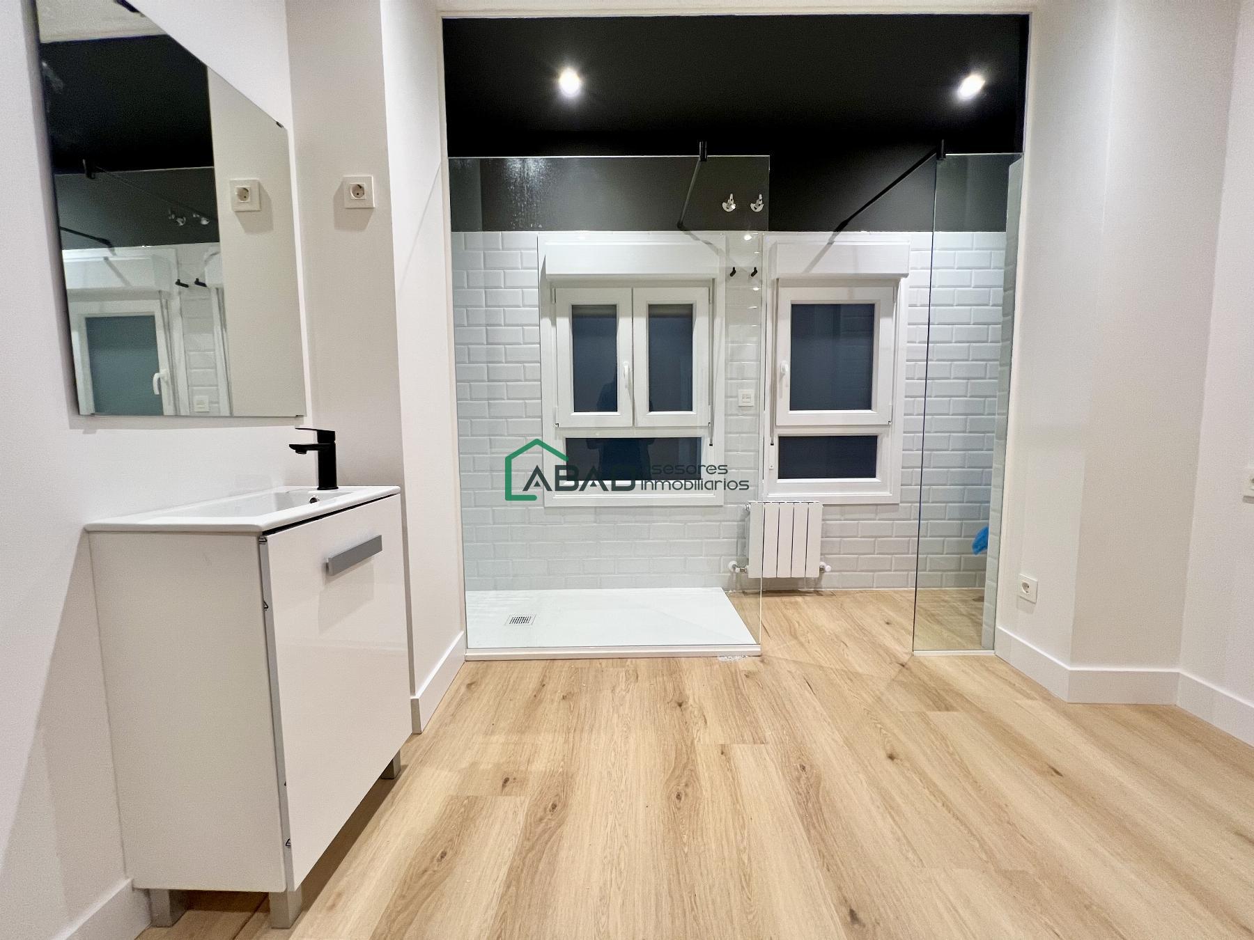 For sale of flat in Bilbao