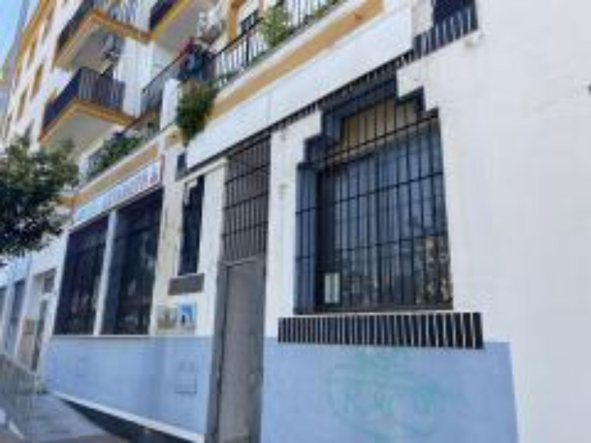 For sale of commercial in Rota