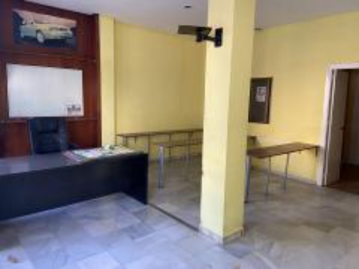 For sale of commercial in Rota
