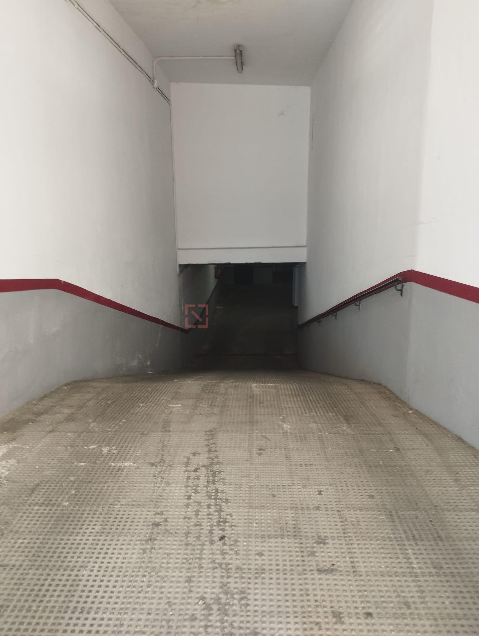 Venta de garaje en Jerez de la Frontera