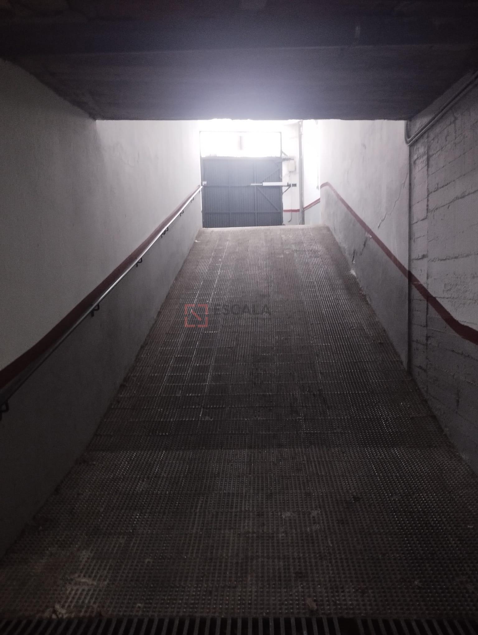 Venta de garaje en Jerez de la Frontera