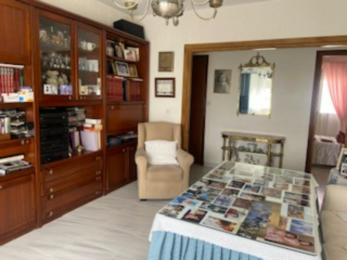 For sale of flat in Jerez de la Frontera