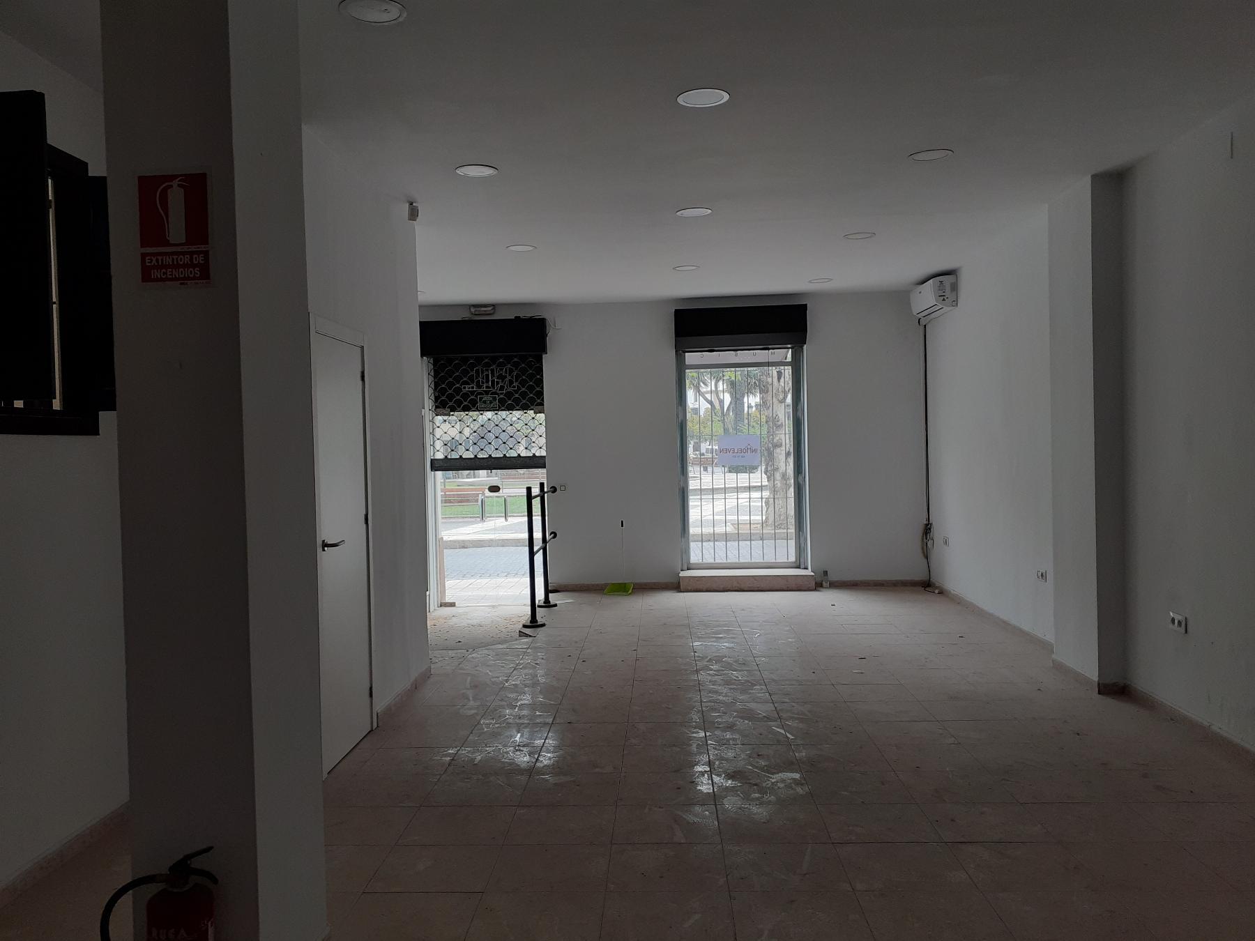 For rent of commercial in Jerez de la Frontera