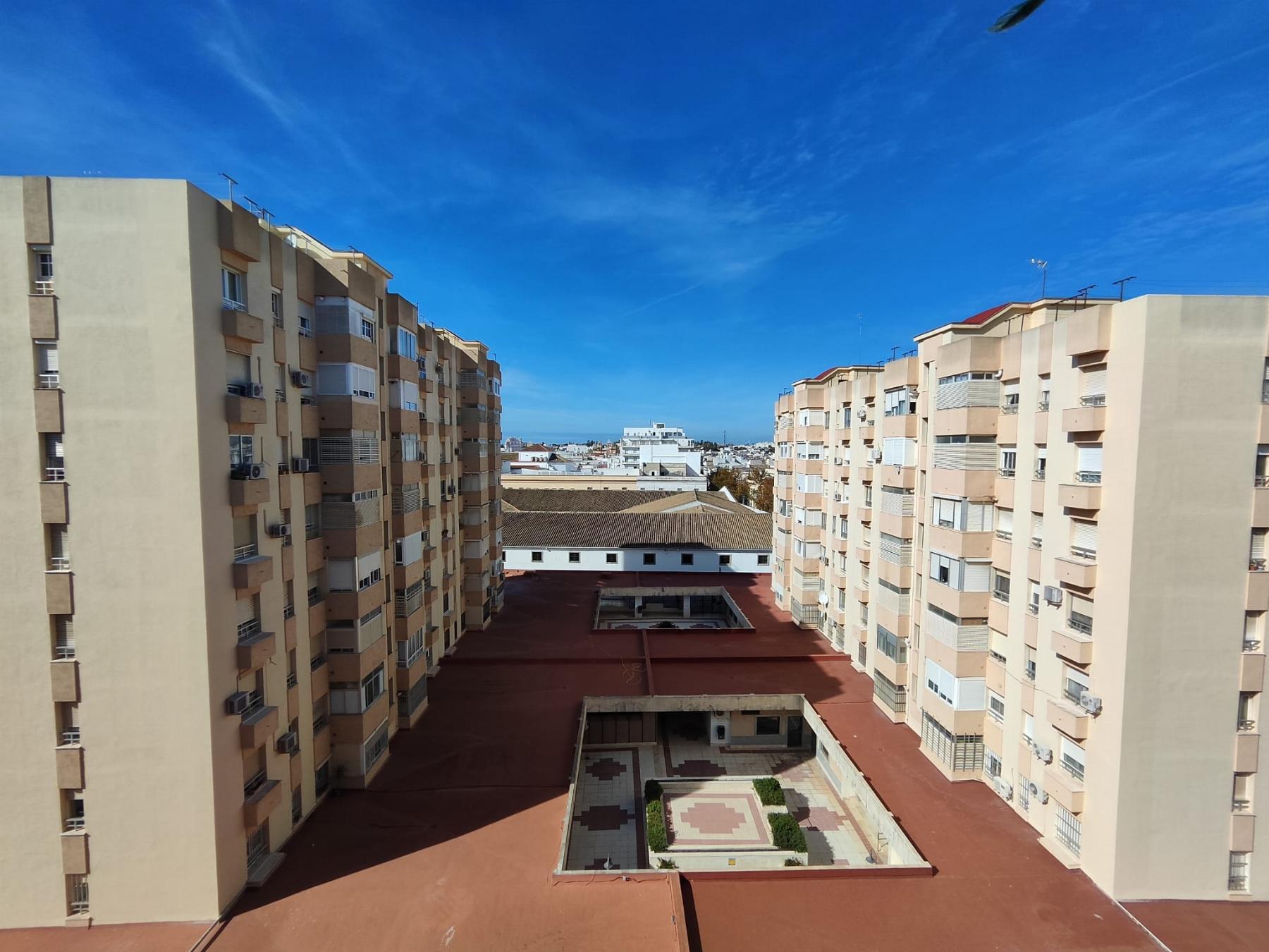 For sale of flat in Jerez de la Frontera
