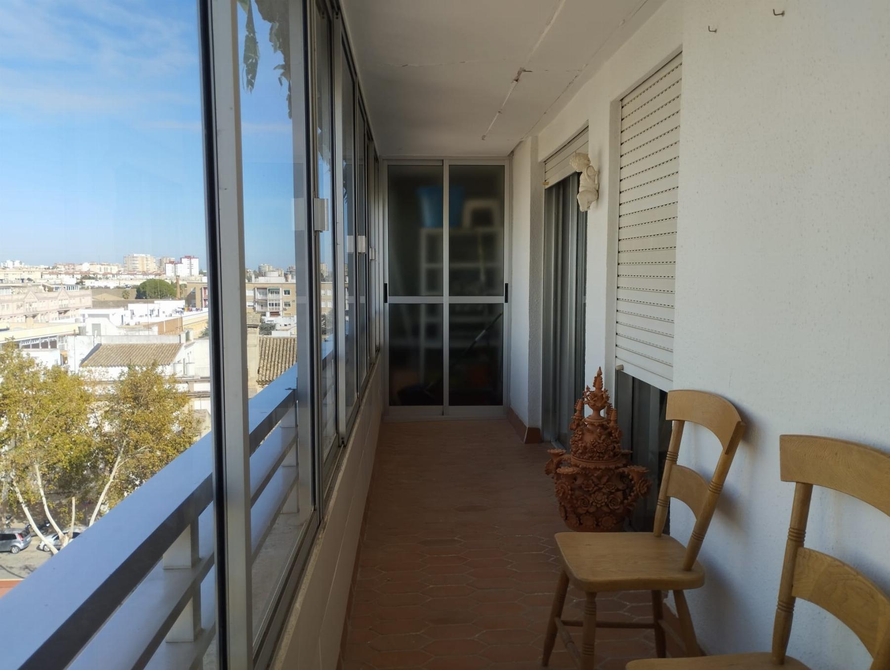 For sale of flat in Jerez de la Frontera