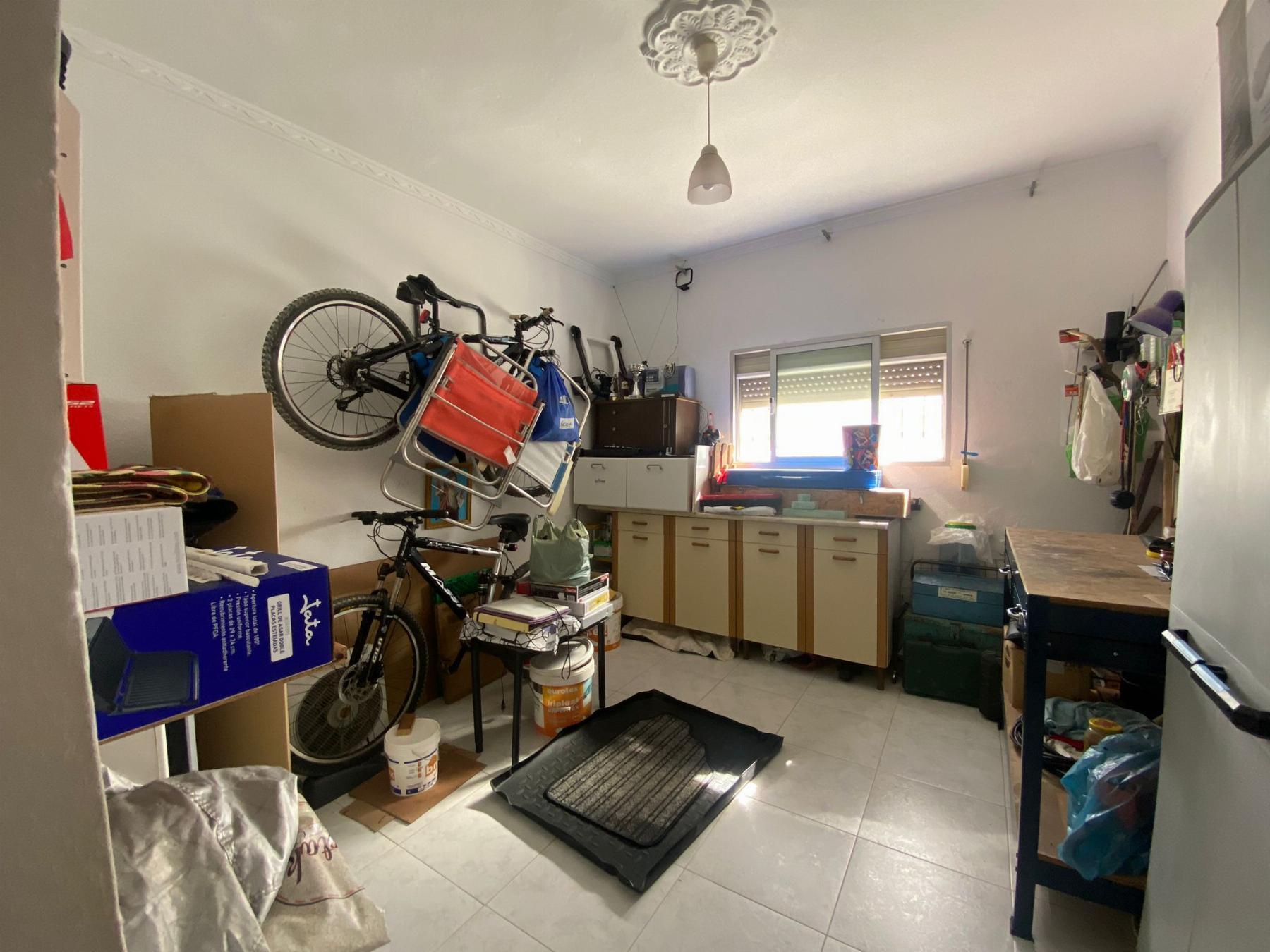 For sale of house in San José del Valle