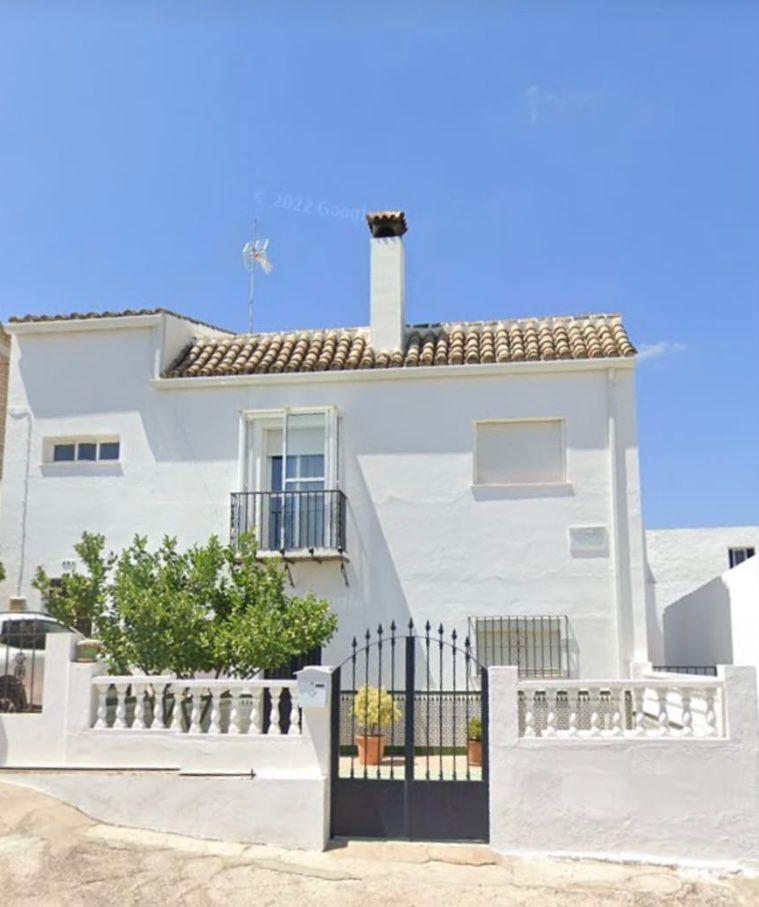 For sale of house in San José del Valle