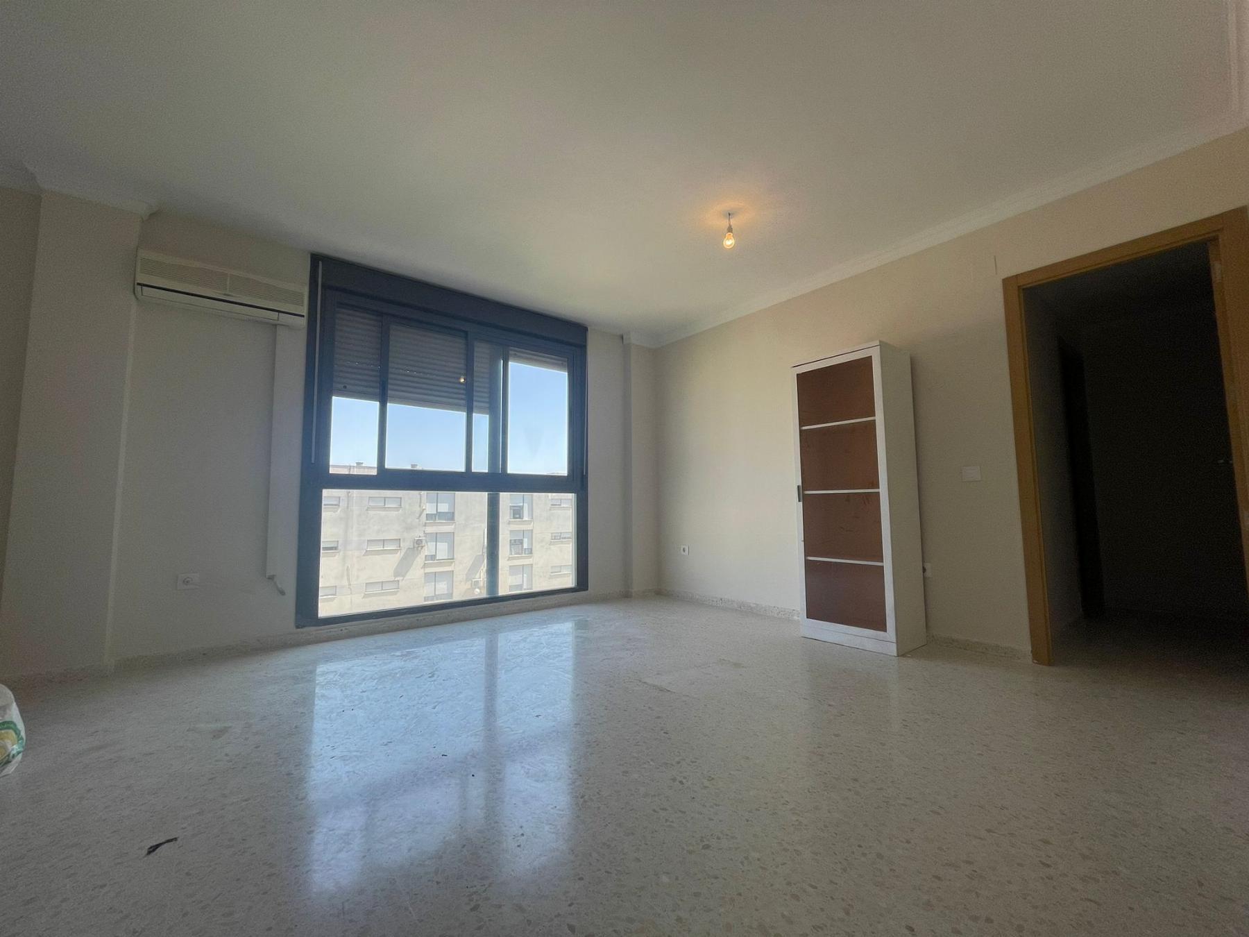 For sale of flat in Jerez de la Frontera