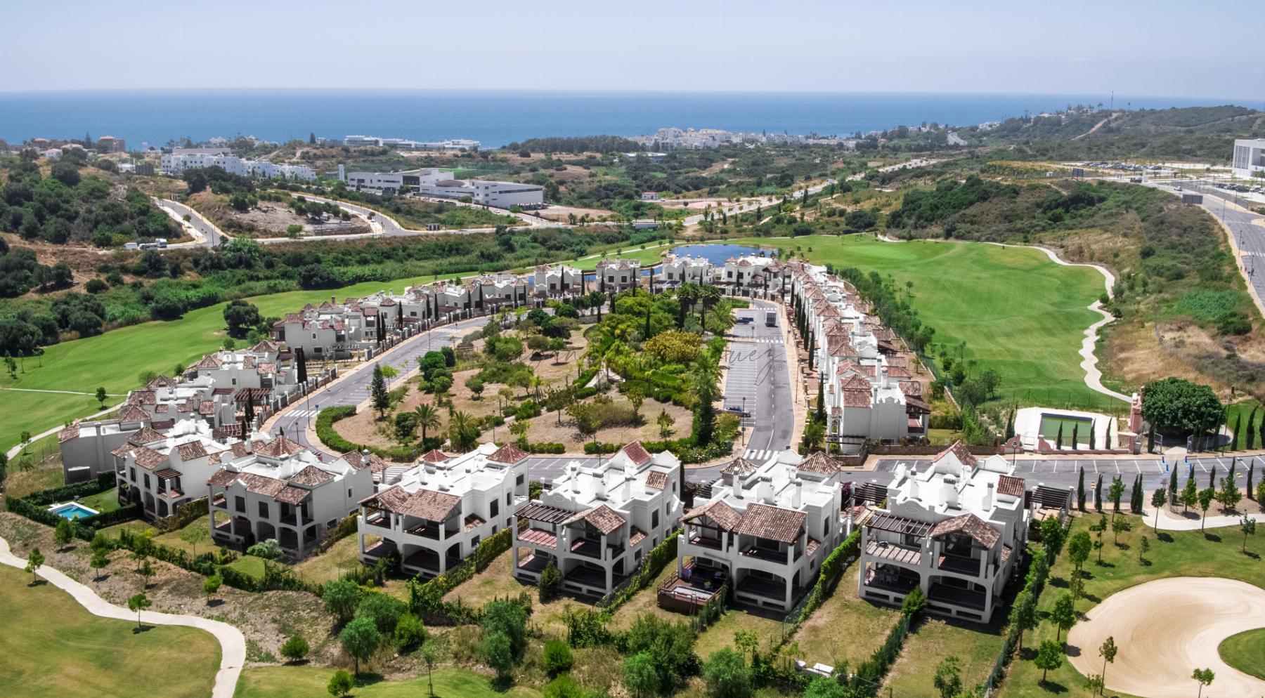For sale of new build in Estepona