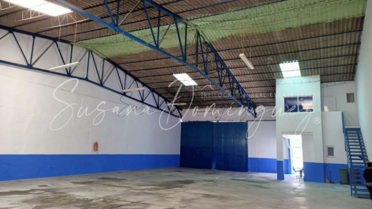 For sale of industrial plant/warehouse in Málaga
