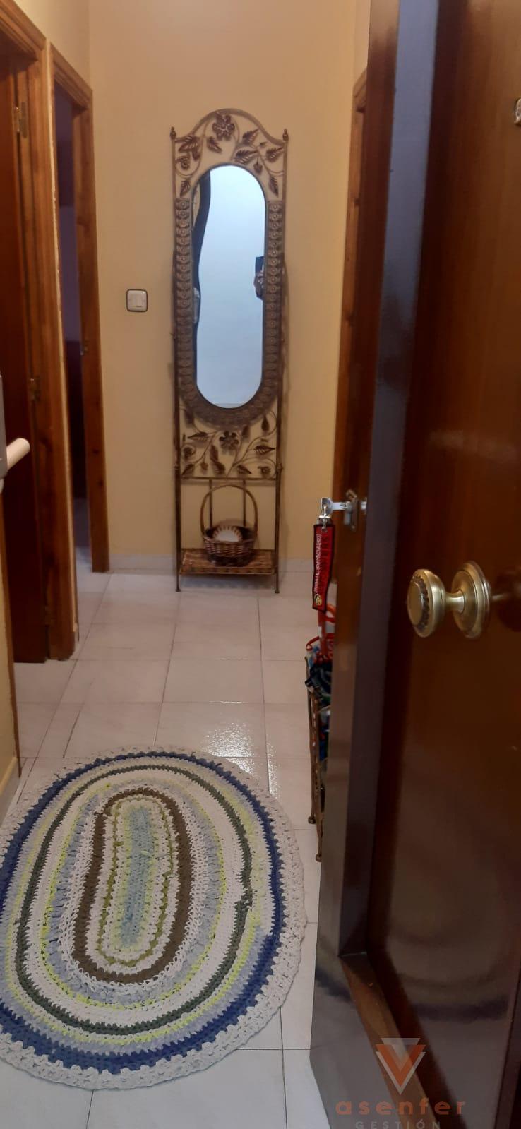 For sale of house in Valverde del Fresno