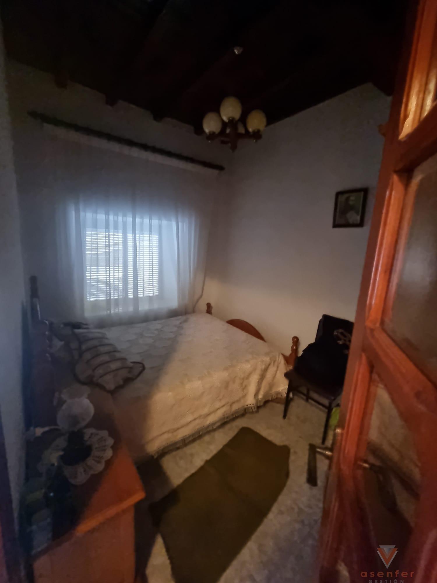 For sale of house in Valverde del Fresno