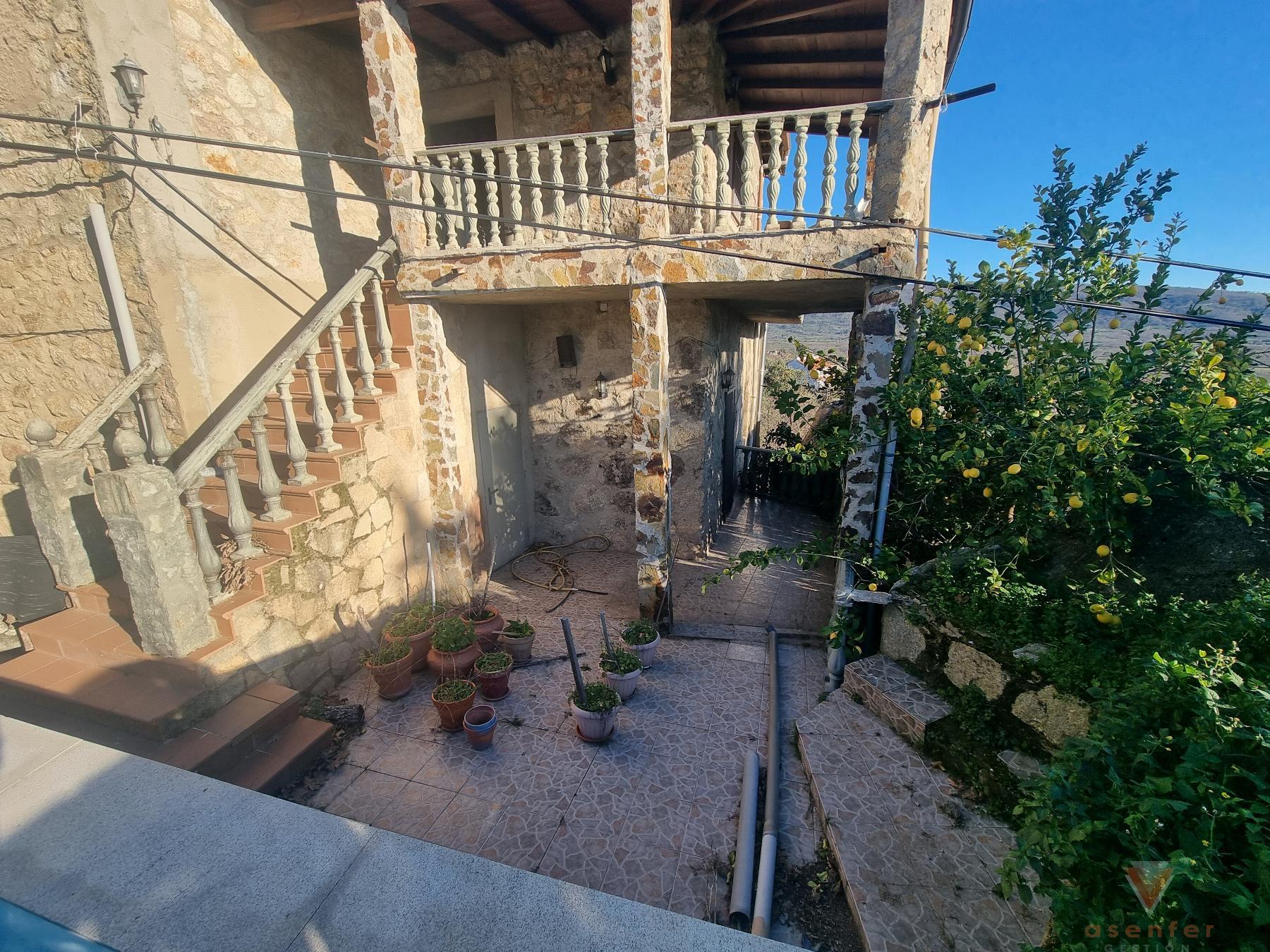 For sale of house in Eljas