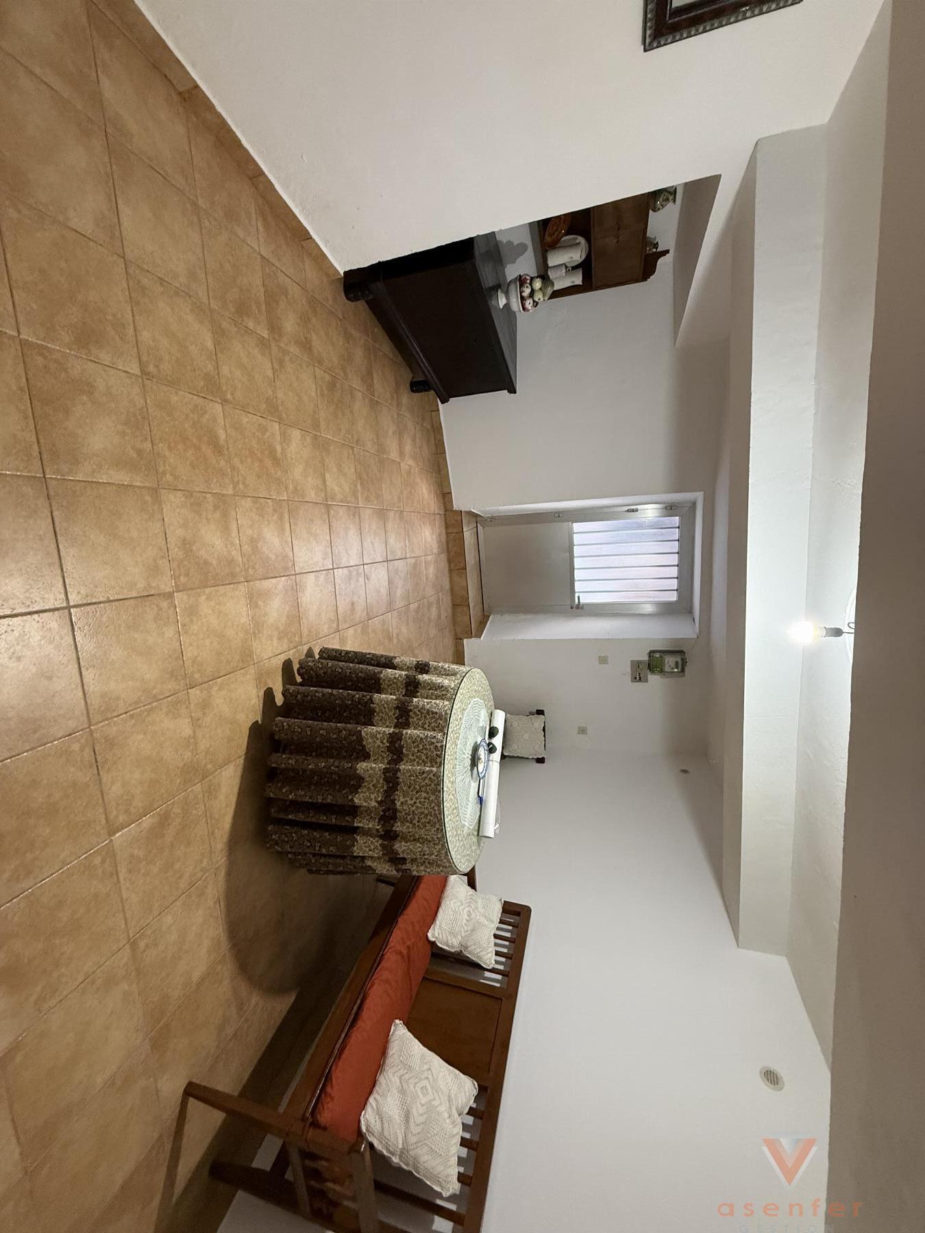 Venta de casa en San Martín de Trevejo