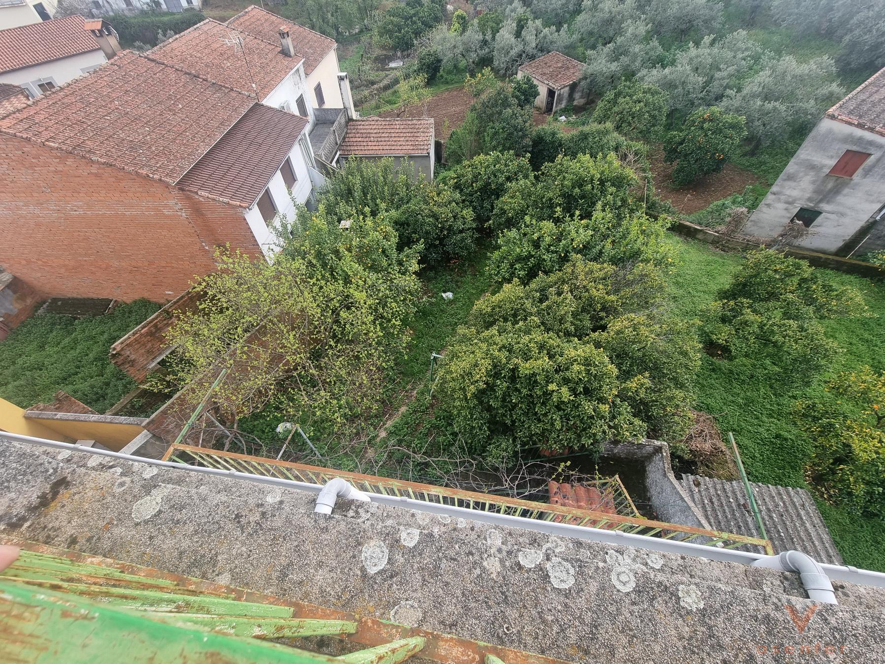 For sale of house in Valverde del Fresno