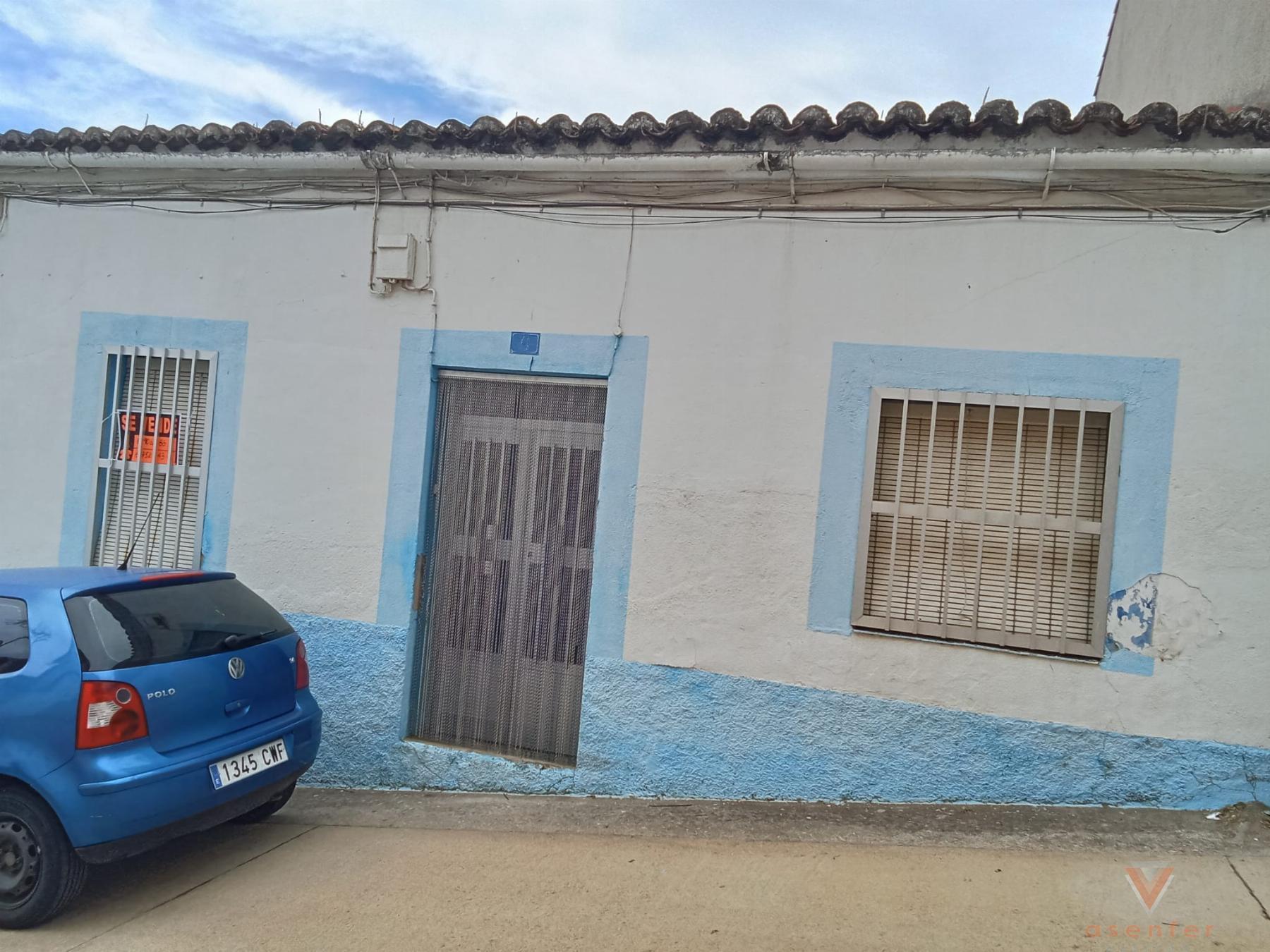 For sale of apartment in Valverde del Fresno